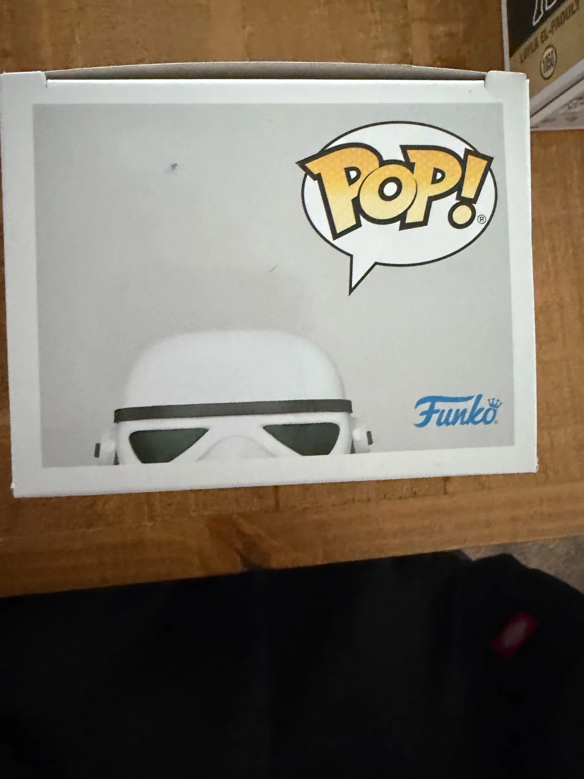 Ivá — Funko Pop Star Wars Stormtrooper #598 Boxed Vinyl Figure, image 2