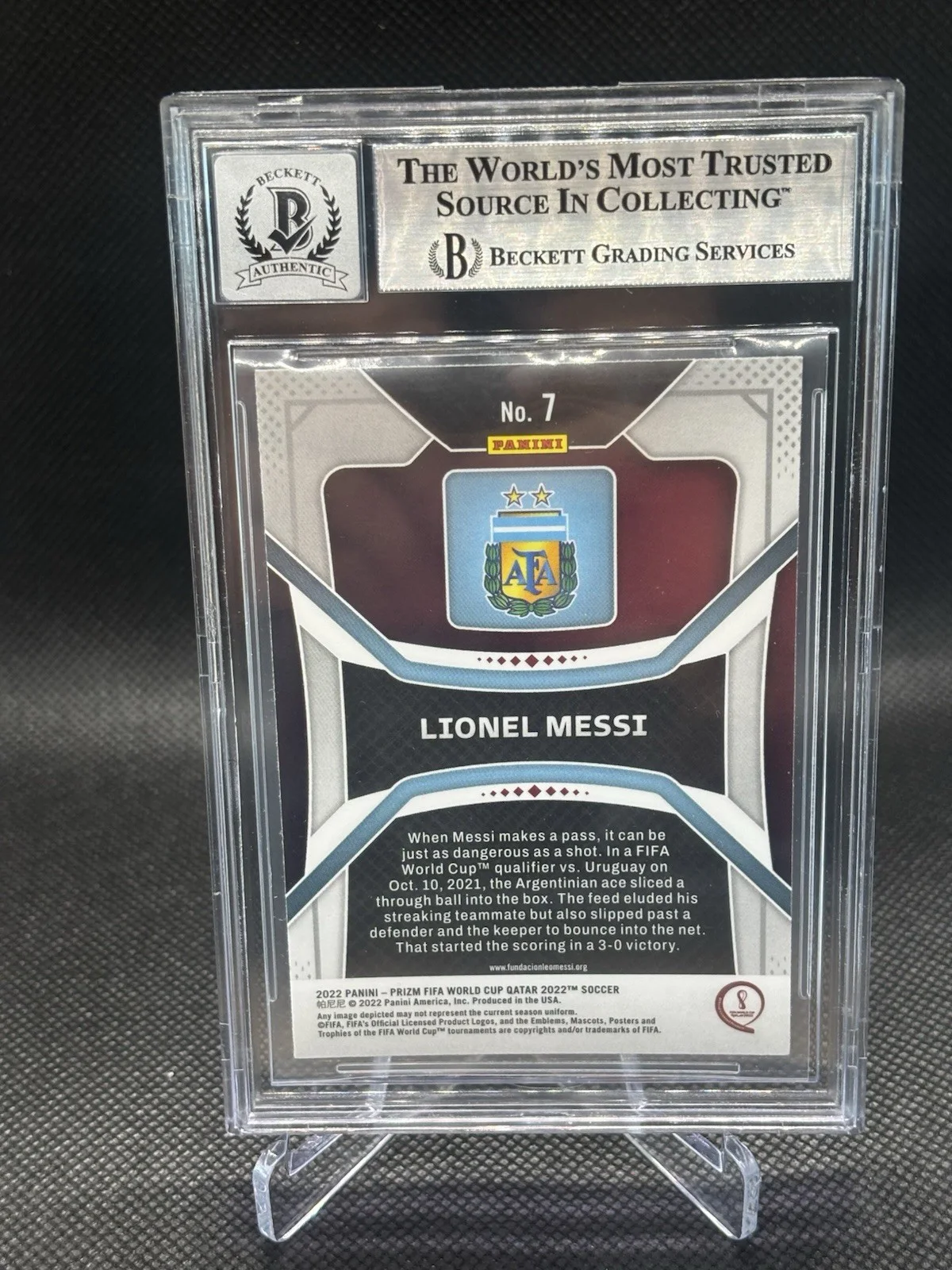 LIONEL MESSI — LIONEL MESSI SIGNED 2022 PANINI PRIZM WORLD CUP GEM MINT 9 AUTO 10 BECKETT, изображение 2