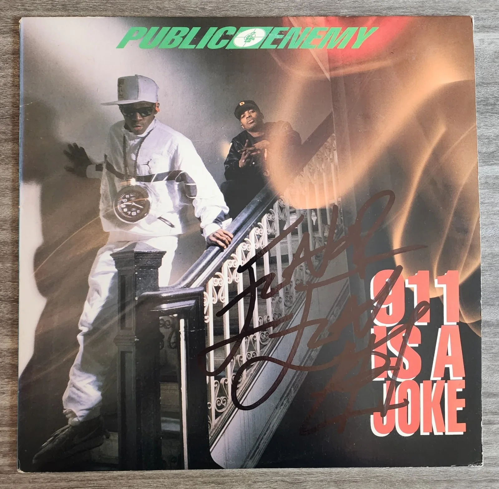 Flavor Flav Signed Public Enemy - 911 Is A Joke Vinyl Record Rap RAD, изображение 2