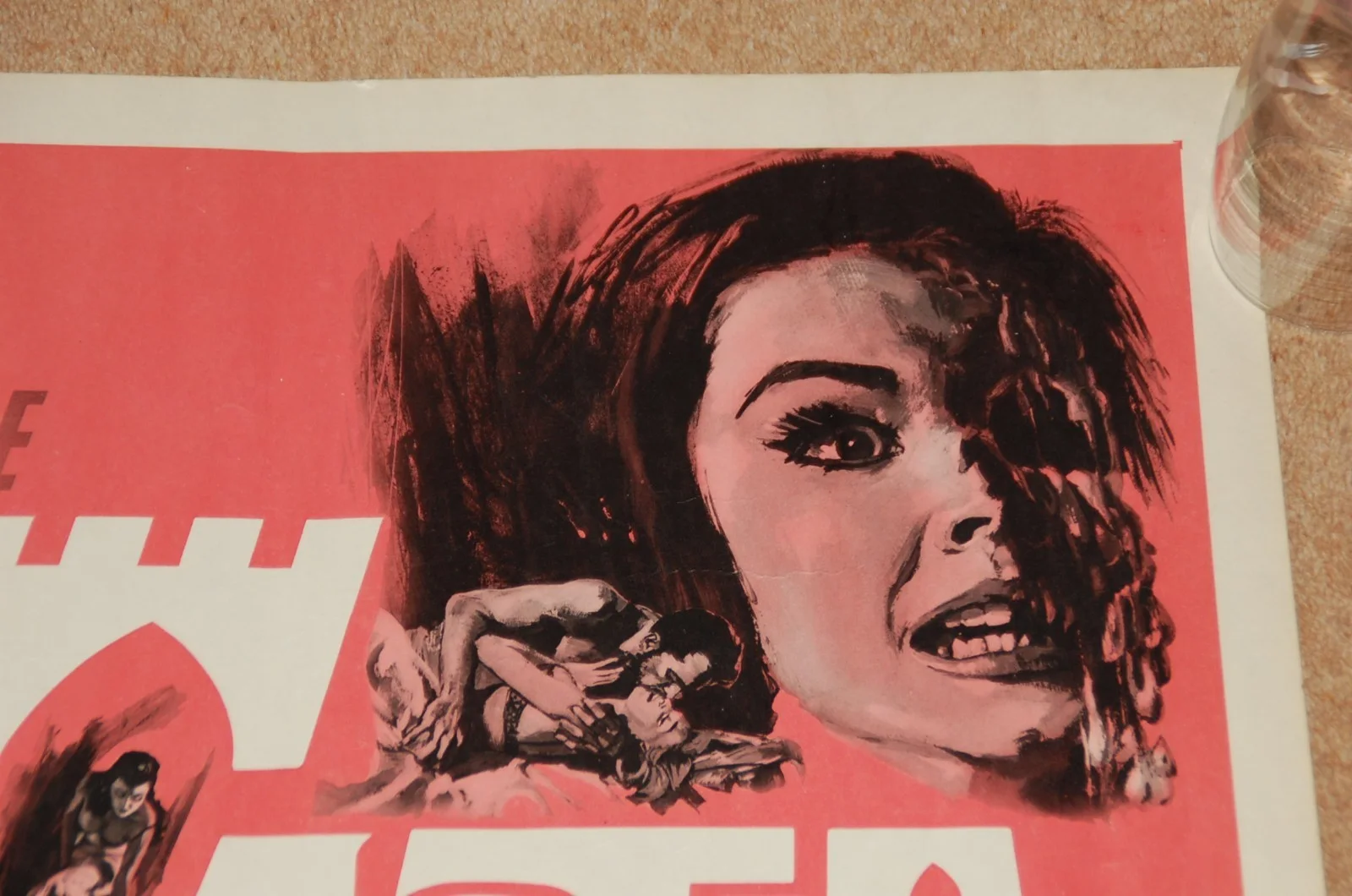 BARBARA STEELE in CASTLE OF BLOOD (1964) - RARE ORIG ROLLED US HALF-SHEET POSTER, изображение 3