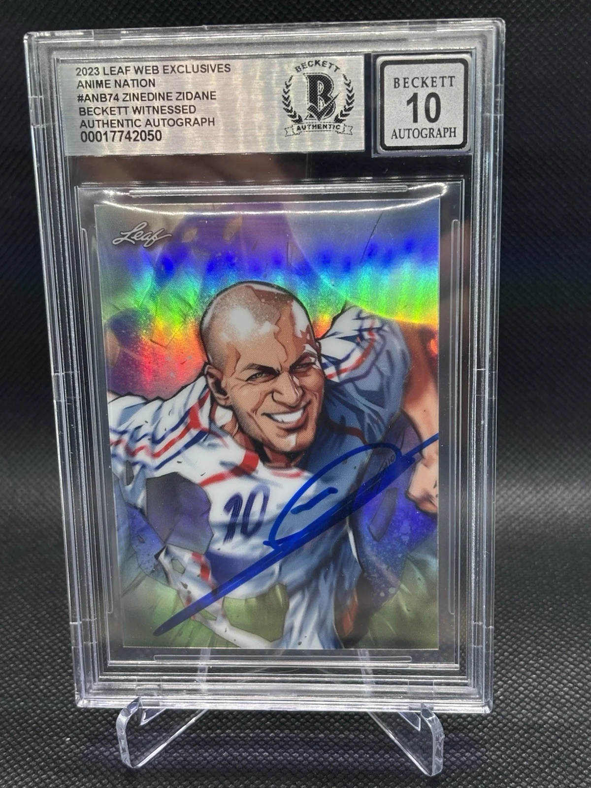 ZINEDINE ZIDANE — ZINEDINE ZIDANE SIGNED 2023 LEAF ANIME NATION CARD AUTO 10 BECKETT