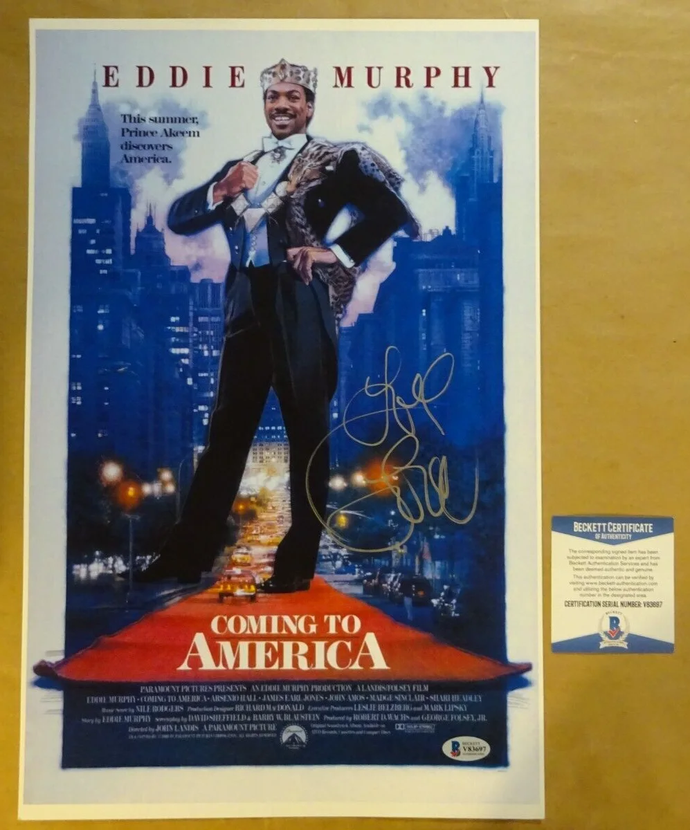 Louie Anderson — Signed Louie Anderson Autographed Coming To America Photo 11x17 Beckett BAS COA