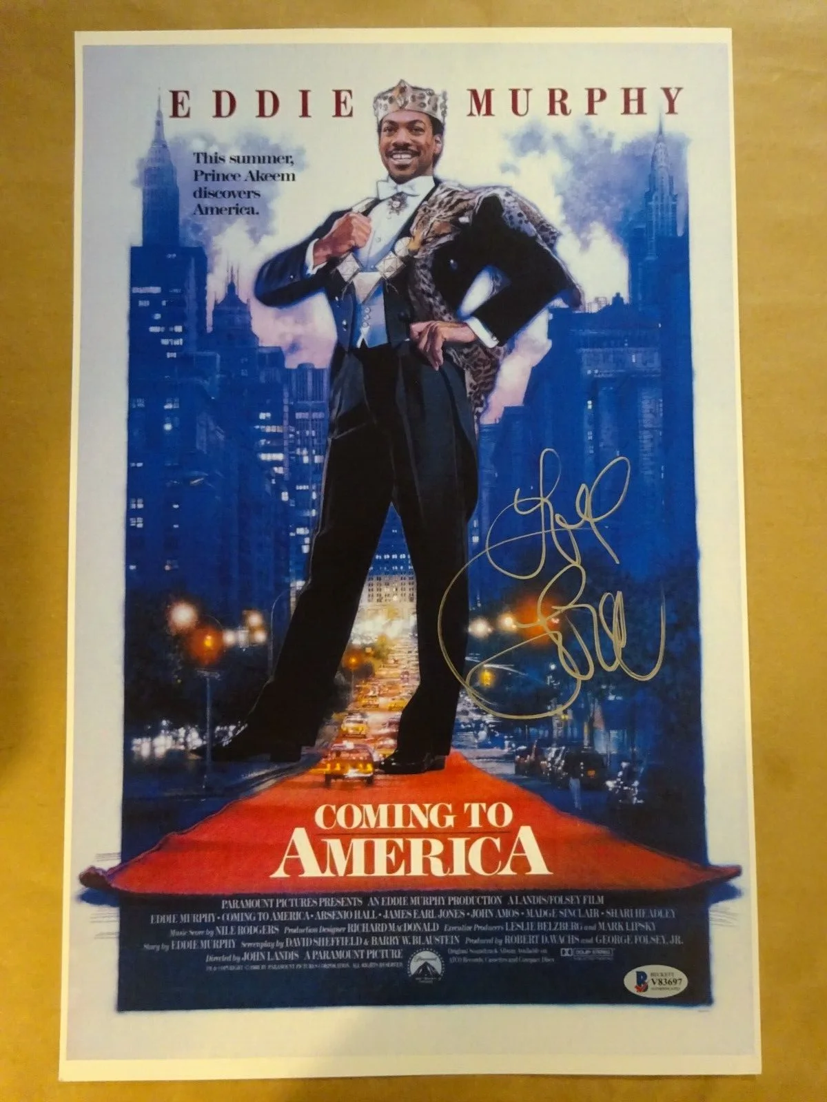 Louie Anderson — Signed Louie Anderson Autographed Coming To America Photo 11x17 Beckett BAS COA, изображение 2