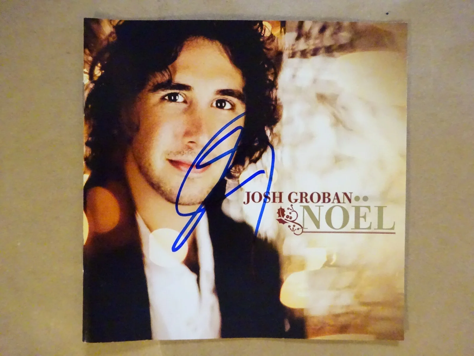 Autographed Josh Groban Signed Noel Christmas CD Booklet With CD Beckett BAS COA, изображение 3