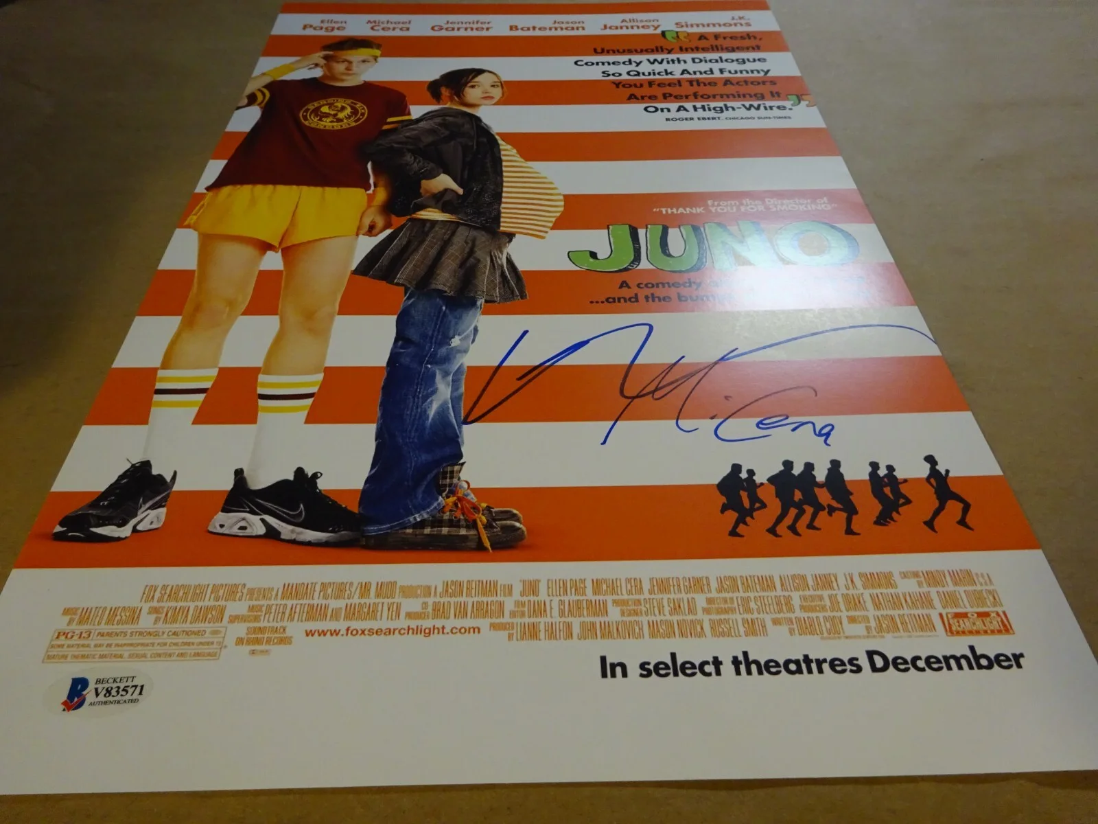 Michael Cera, Ellen Page — Signed Michael Cera & Ellen Page Autographed Juno Photo 11"x17" Beckett BAS COA, изображение 3