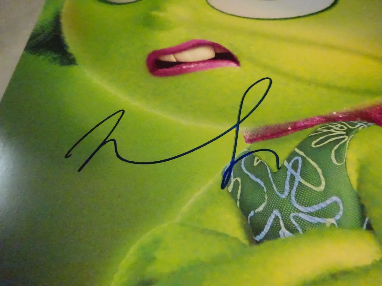 Mindy Kaling — Signed MINDY KALING Autographed INSIDE OUT DISGUST 11"x17" Photo BECKETT BAS COA, image 4