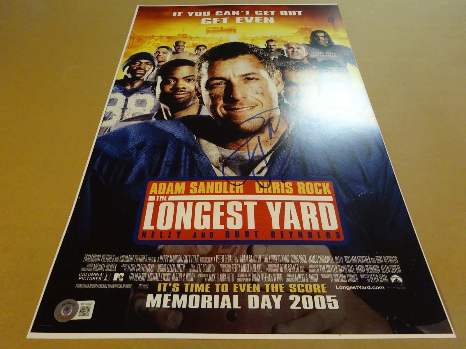 Tracy Morgan — Signed TRACY MORGAN Autographed THE LONGEST YARD 11"x17" Photo Beckett BAS COA, image 2