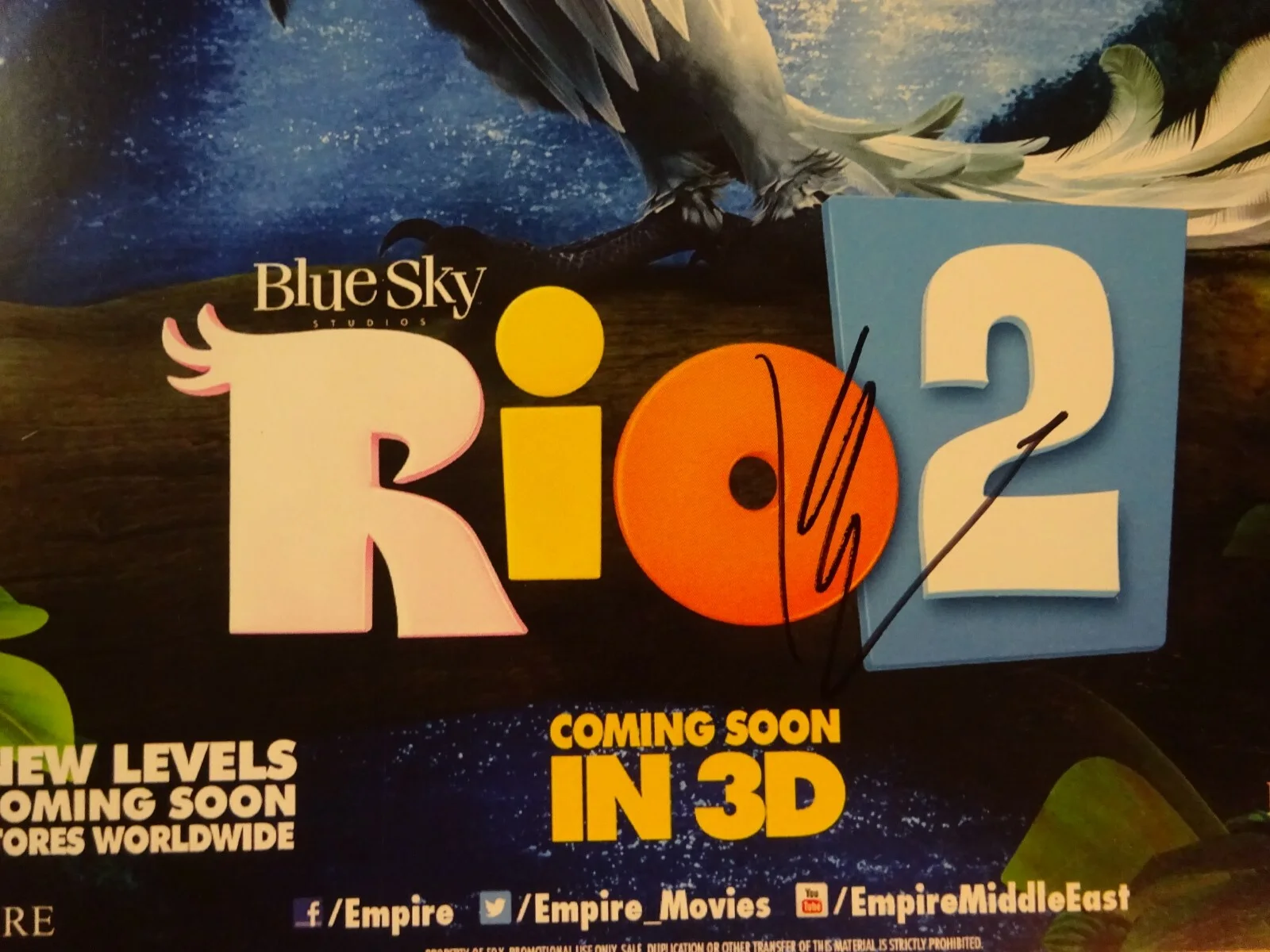 Kristin Chenoweth — Signed KRISTIN CHENOWETH Autographed RIO 2 11"x17" Photo Beckett BAS COA, изображение 3