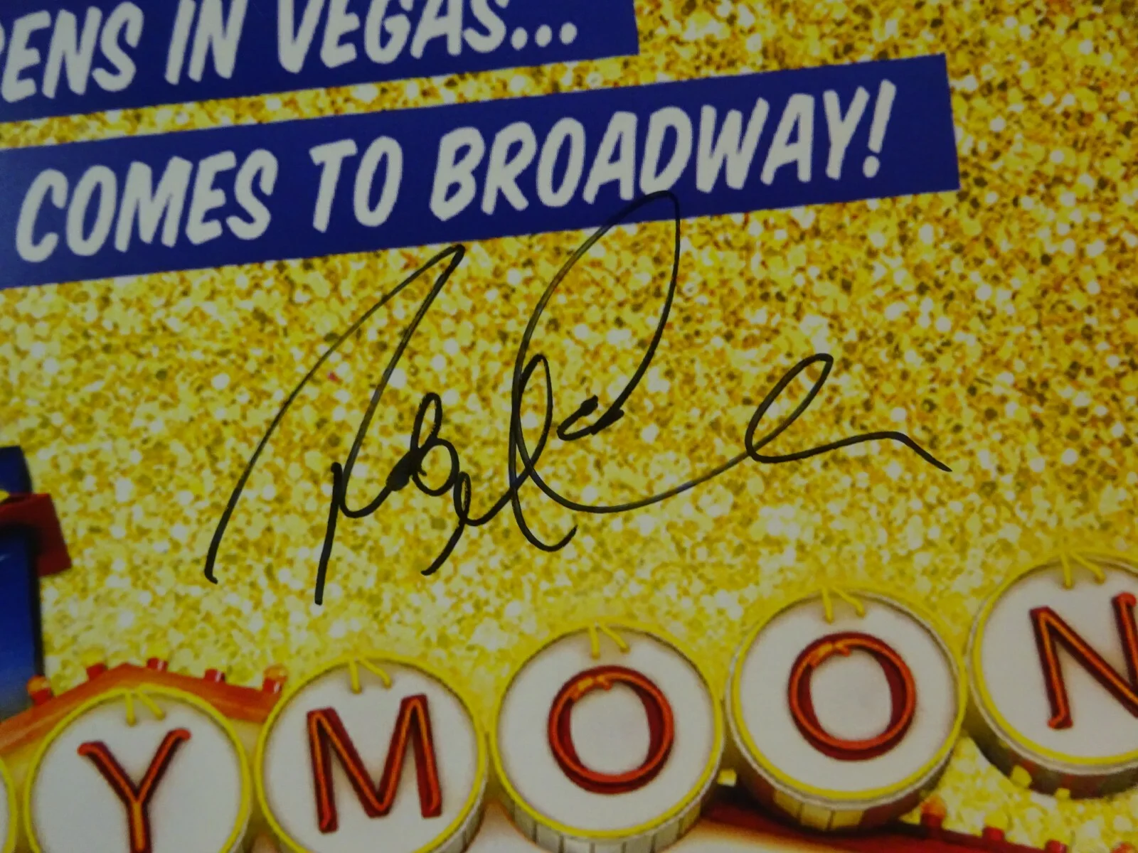 3 — Signed DANZA MCCLURE + Autographed Honeymoon in Vegas Poster 11"x17" BECKETT COA, изображение 3