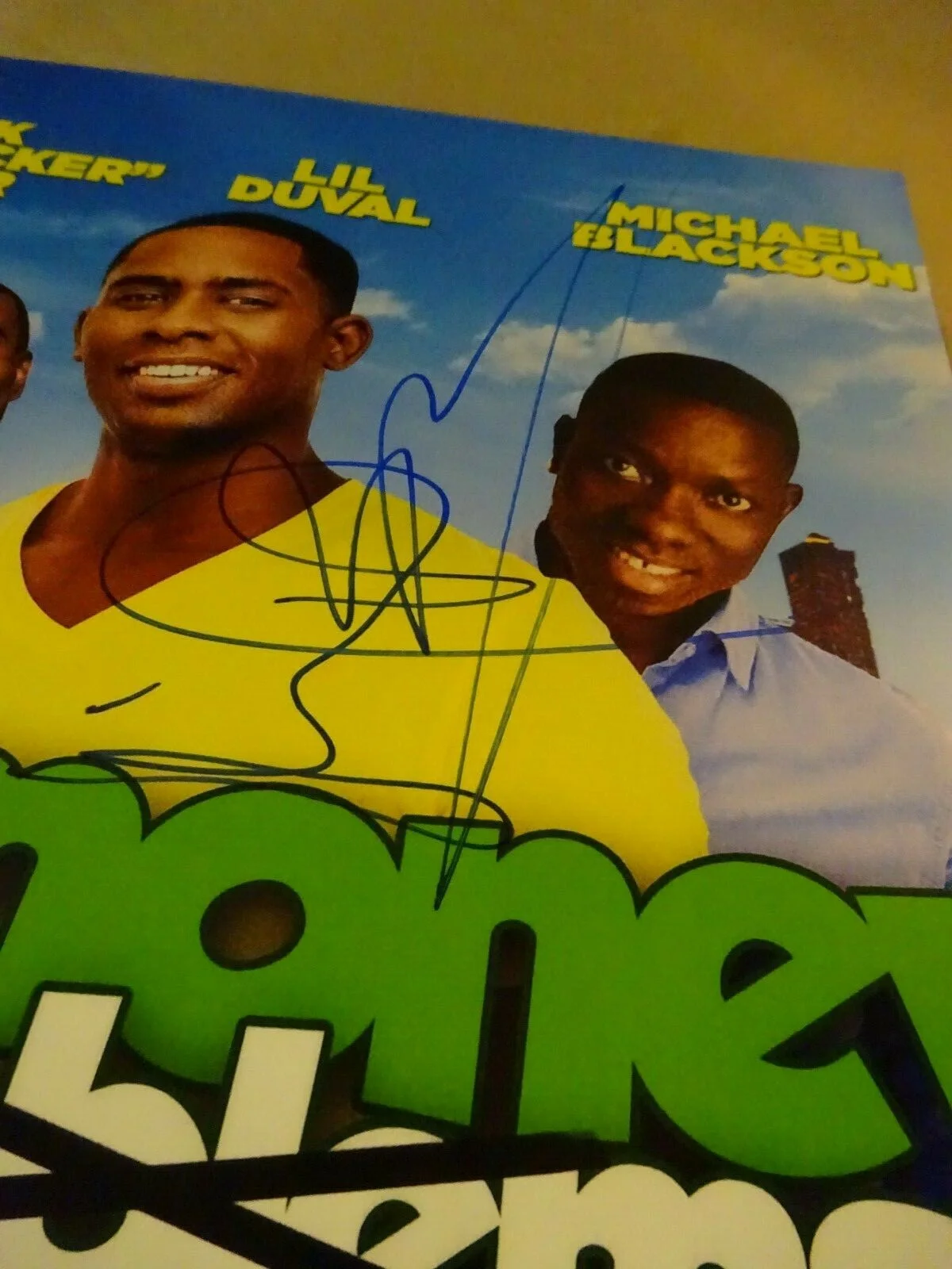 Michael Blackson — Signed MICHAEL BLACKSON - MORE MONEY MORE FAMILY 11"x17" Photo BECKETT BAS COA, изображение 4