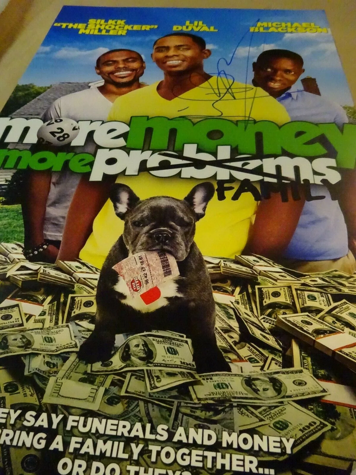 Michael Blackson — Signed MICHAEL BLACKSON - MORE MONEY MORE FAMILY 11"x17" Photo BECKETT BAS COA, изображение 5