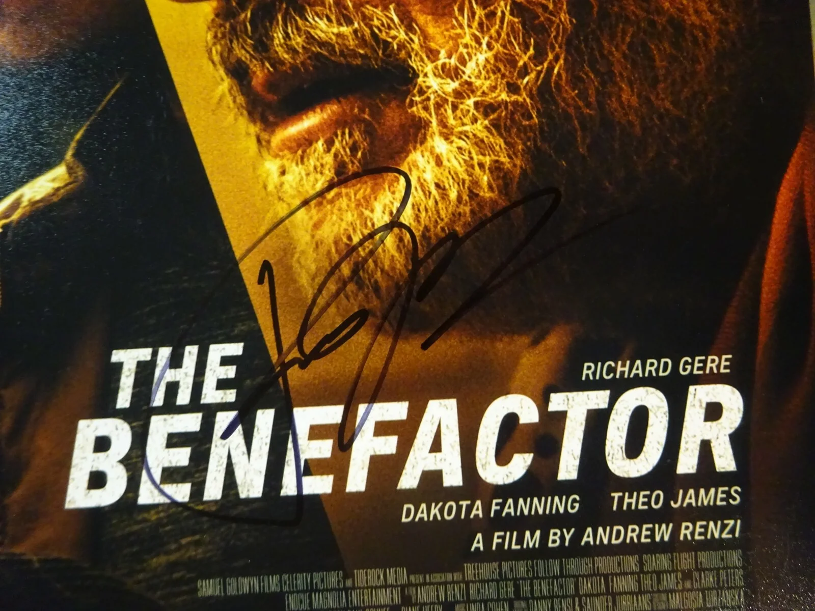 Richard Gere — Signed RICHARD GERE Autographed The Benefactor 12"x18" Photo BECKETT BAS COA, image 3