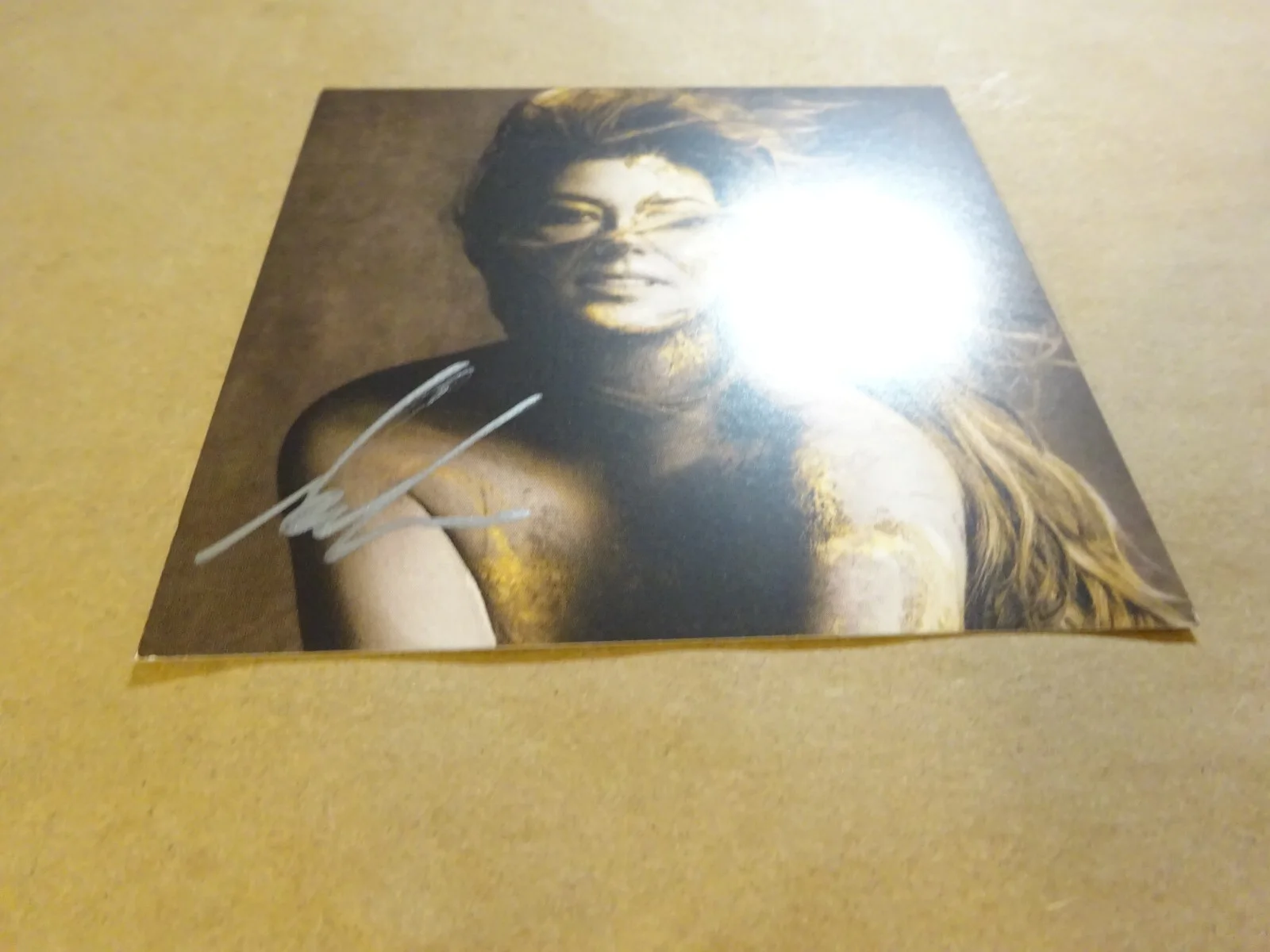 Autographed Shania Twain Signed Insert & Queen Of Me CD Beckett BAS COA, изображение 3