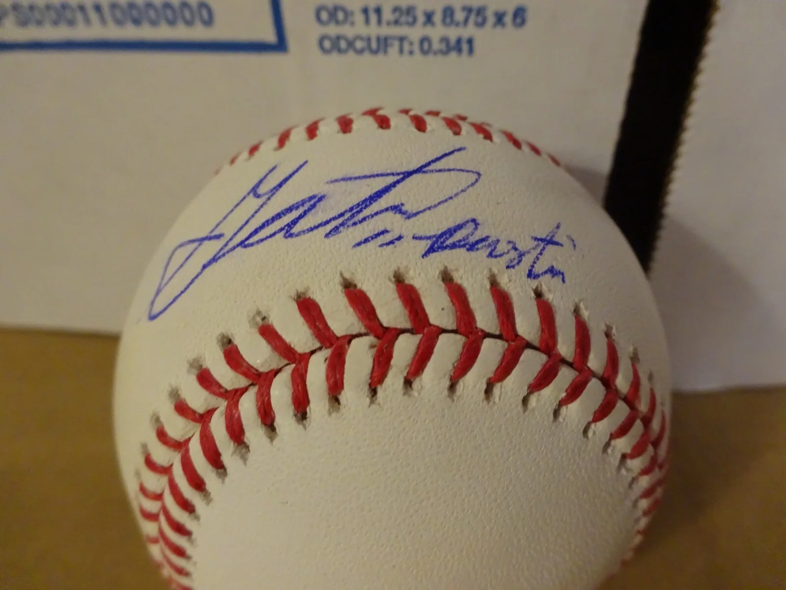 Gaten Matarazzo — Autographed Gaten Matarazzo Signed Baseball Stranger Things Beckett BAS COA, image 4