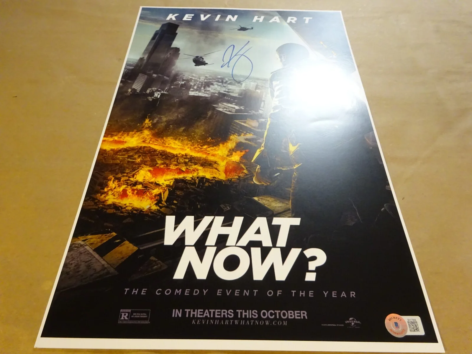Kevin Hart — Signed Kevin Hart Autographed 11"x17" What Now? Photo Beckett BAS COA, image 2