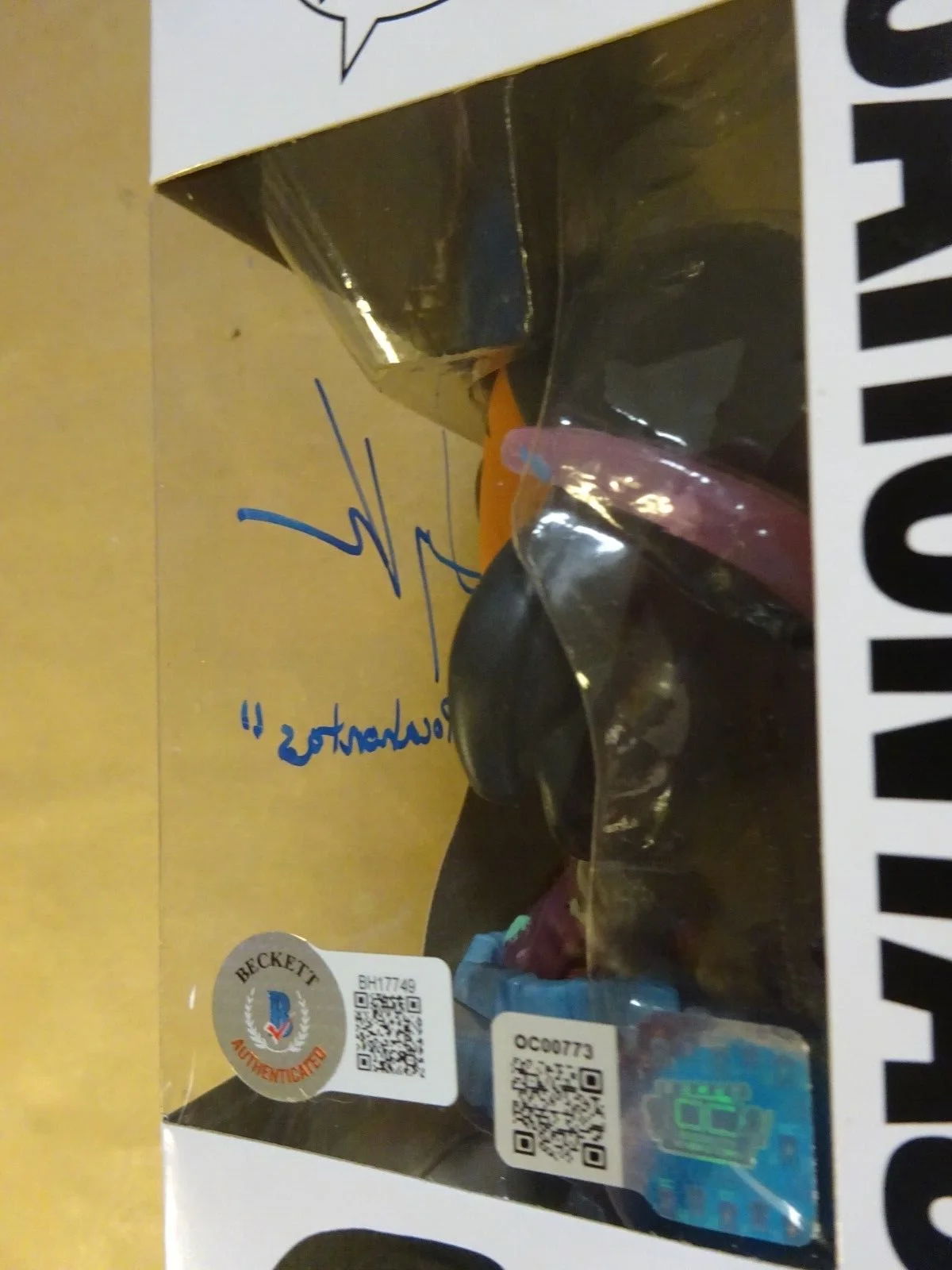 Judy Kuhn — Signed Judy Kuhn Autographed Pocahontas #1017 Funko Pop Beckett BAS COA, изображение 5