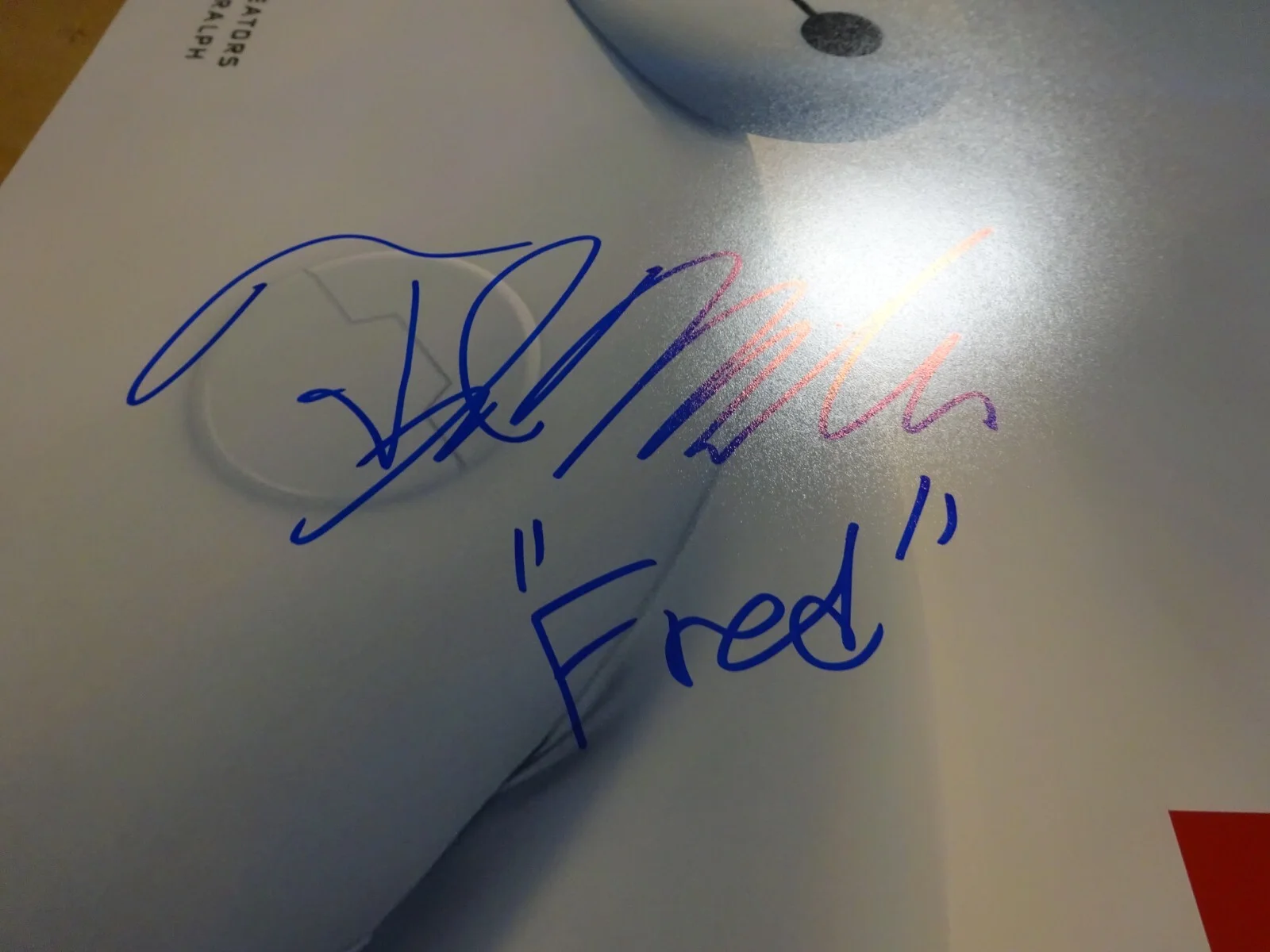 TJ Miller — Signed TJ Miller Autographed 11"x17" Disney Big Hero 6 Photo Beckett BAS COA, изображение 4