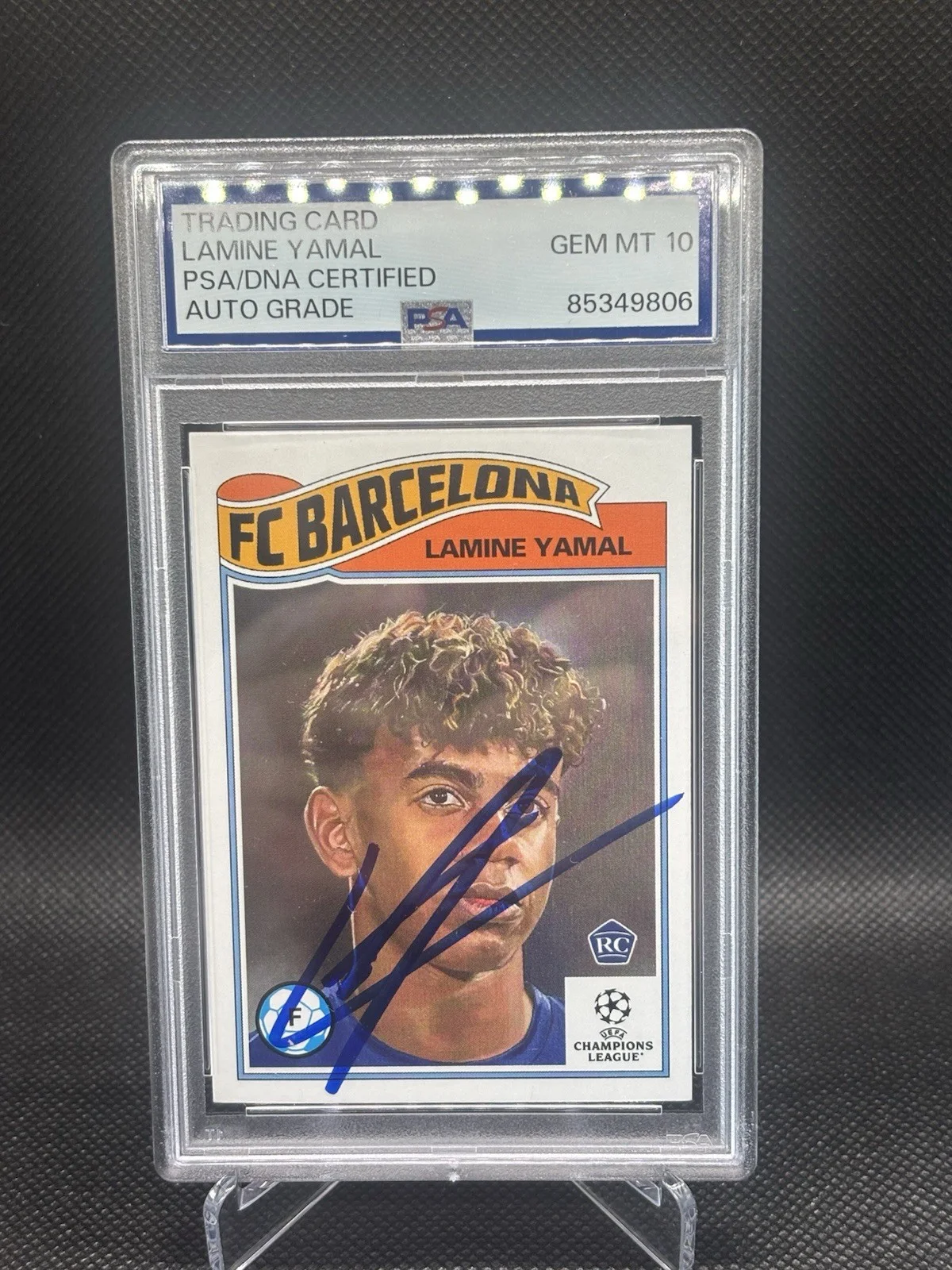 LAMINE YAMAL — LAMINE YAMAL SIGNED 2023 TOPPS LIVING SET CARD PSA DNA GEM MINT 10