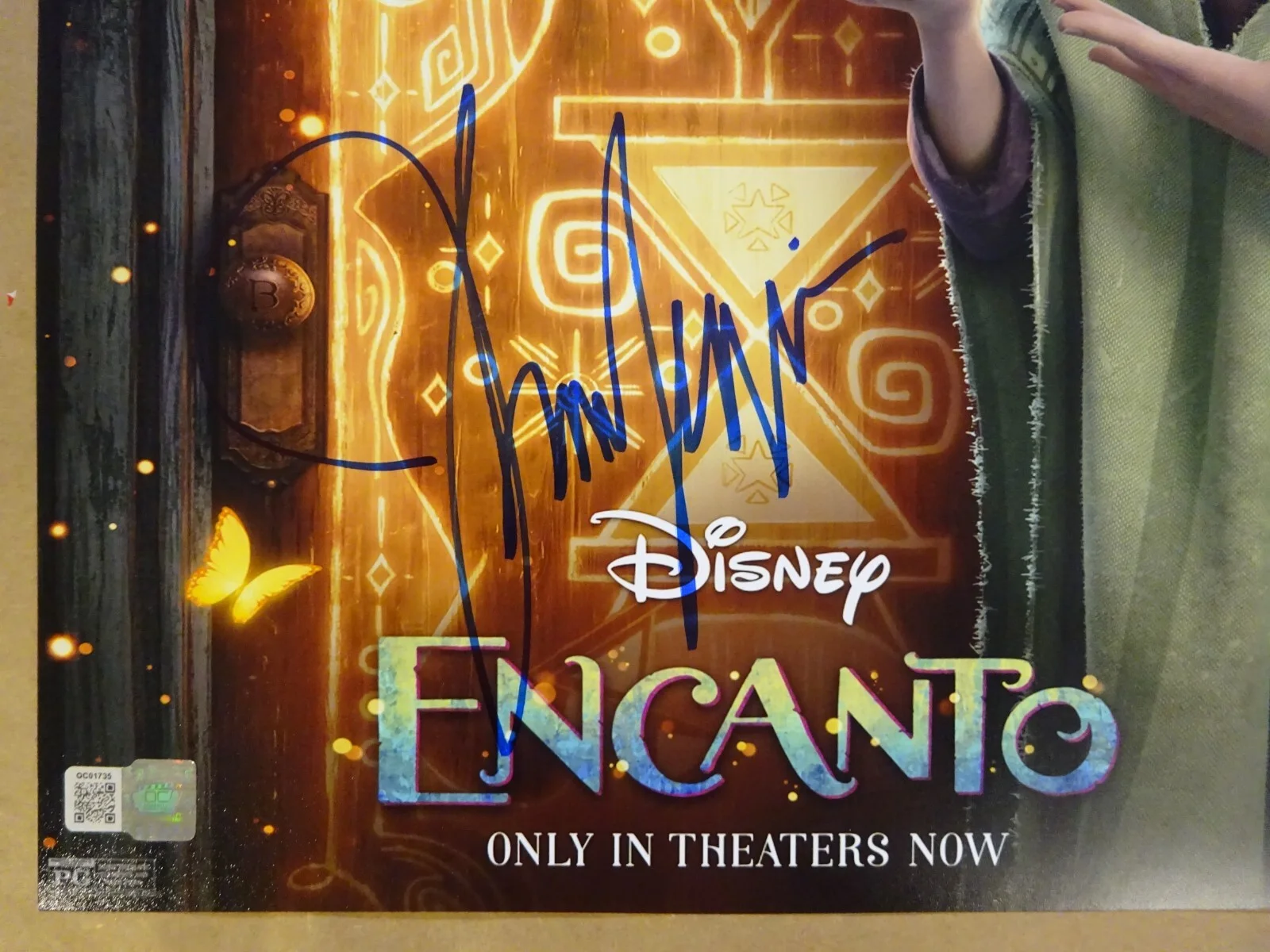 John Leguizamo — Autographed John Leguizamo Signed 11"x14" Photo Encanto Bruno OC Celebrity COA, изображение 3