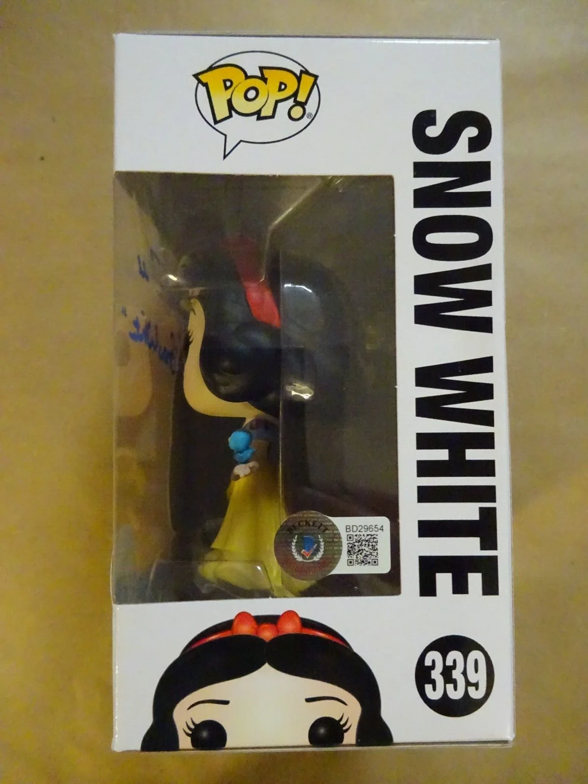 Katie Von Till — Signed Katie Von Till Autographed Snow White #339 Funko Pop Beckett BAS COA, image 5