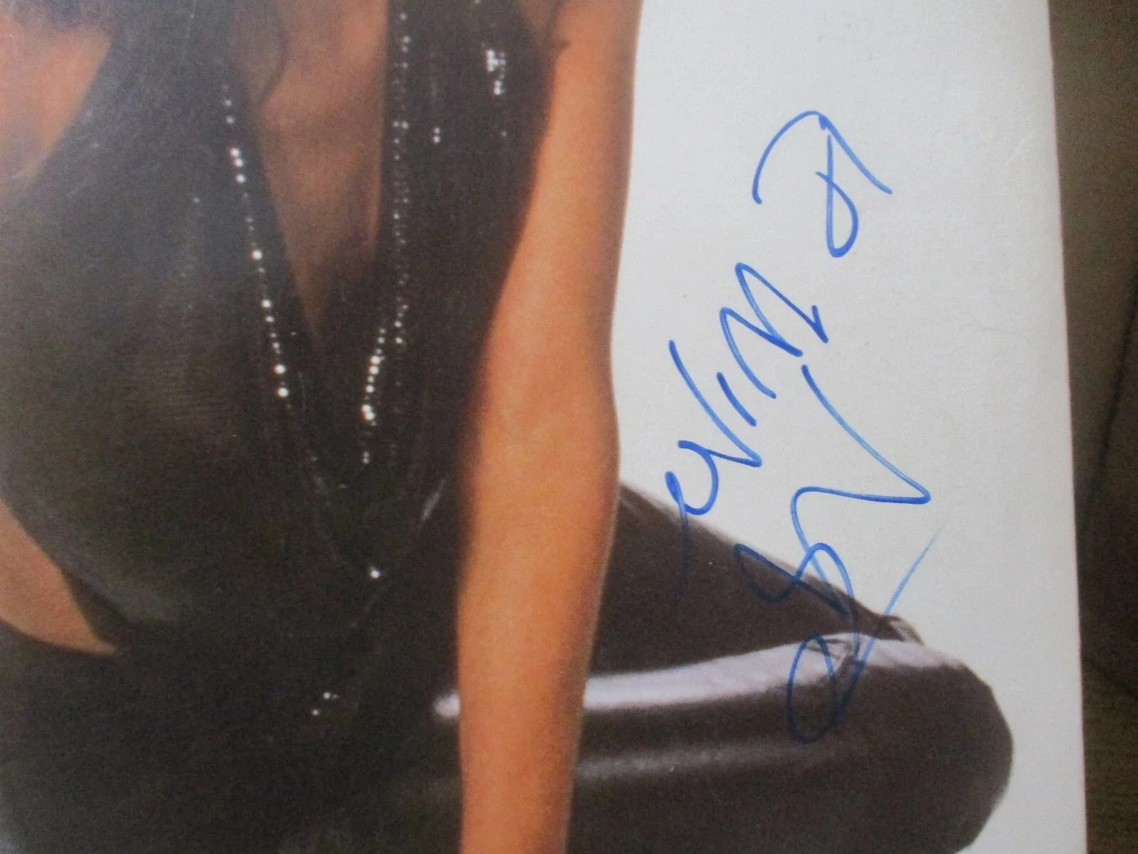 SHEILA E. AUTHENTIC AUTOGRAPHED/SIGNED VINYL 12" SINGLE--PRINCE, image 2