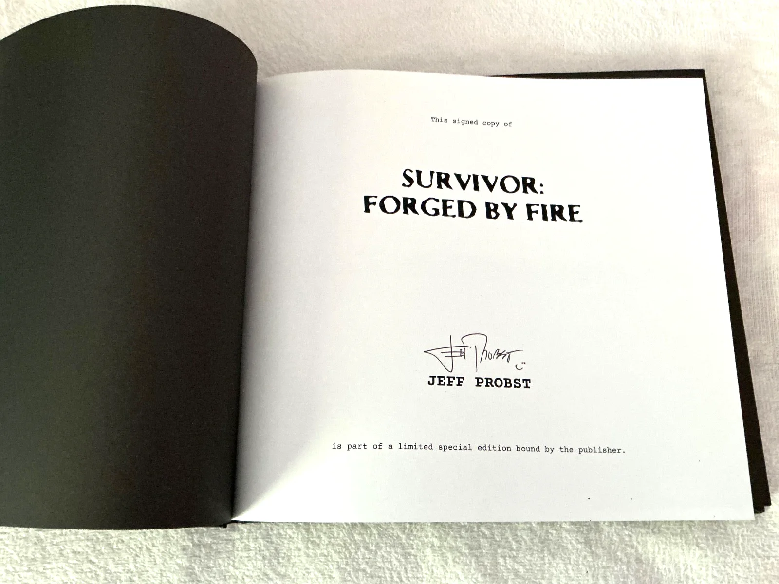 Jeff Probst — New Survivor HC Forged by Fire Signed by Jeff Probst JSA 25yrs 50 Seasons 1st Ed, image 3
