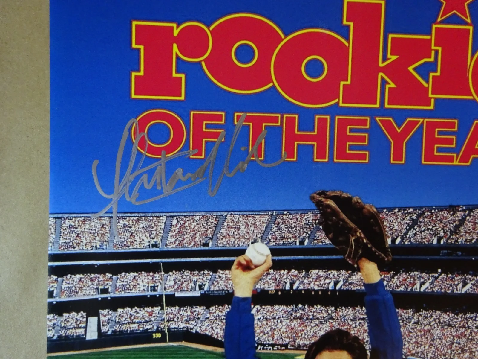 Ian Thomas Nicholas — Signed Ian Thomas Nicholas Autographed 11"x17" Rookie Of The Year Photo, изображение 3