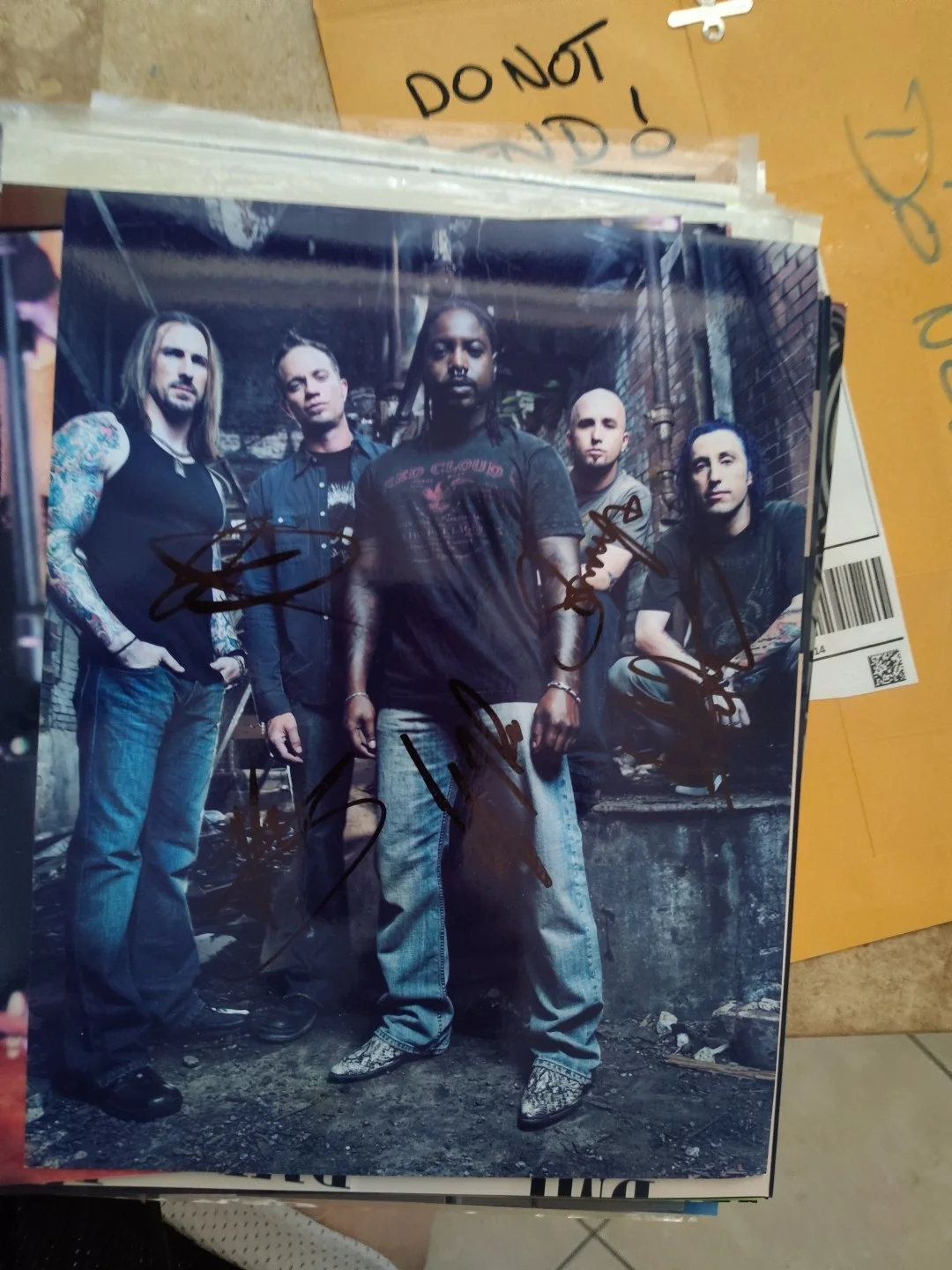 Sevendust Band Signed 8x10 All Members, image 2