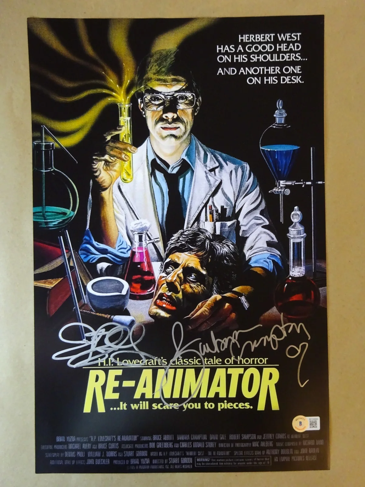 Jeffrey Combs & Barbara Crampton — Signed Jeffrey Combs & Barbara Crampton Re-Animator 11"x17" Photo BAS COA