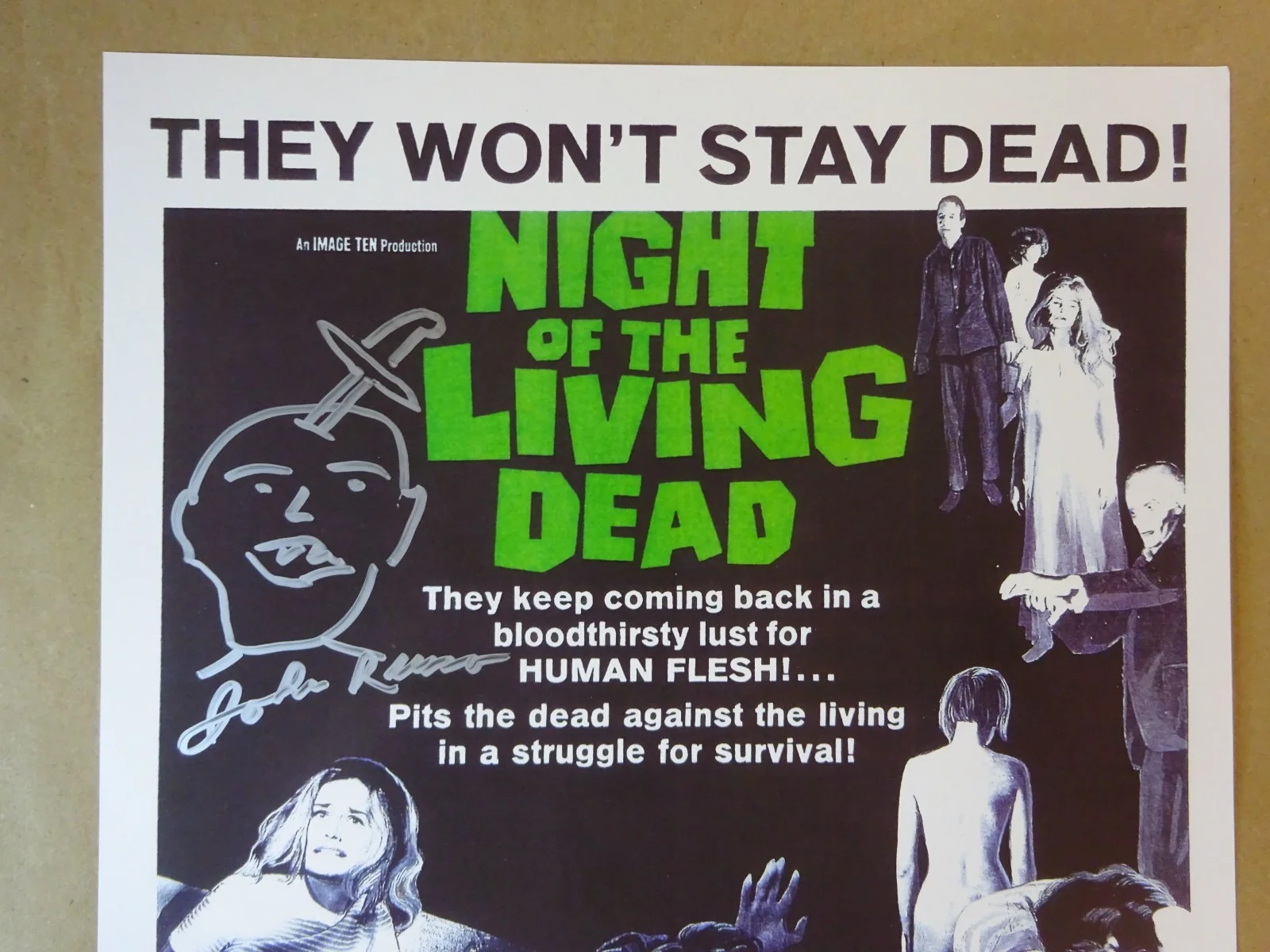 John Russo — Signed & Sketch John Russo Night Of The Living Dead 11"x17" Photo Beckett COA, изображение 3