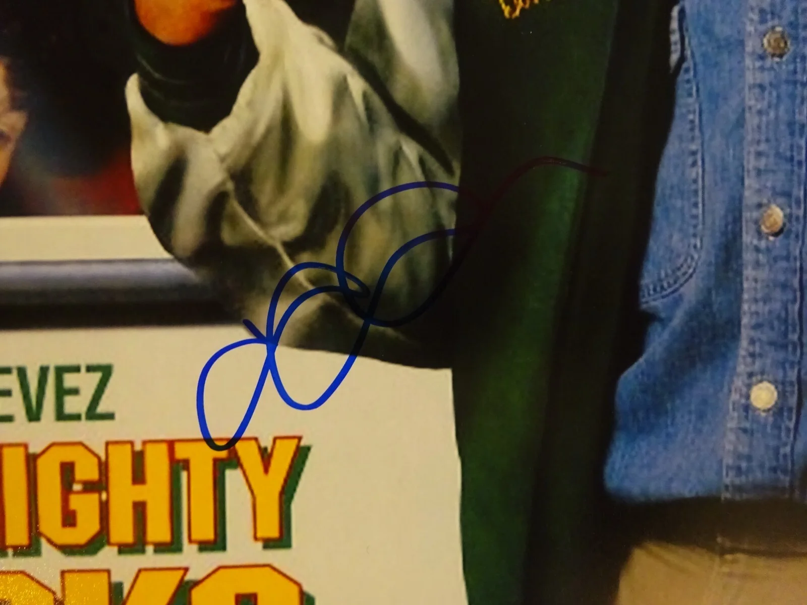 Elden Henson — Autographed Elden Henson Signed The Mighty Ducks 12"X18" Photo Beckett BAS COA, image 3