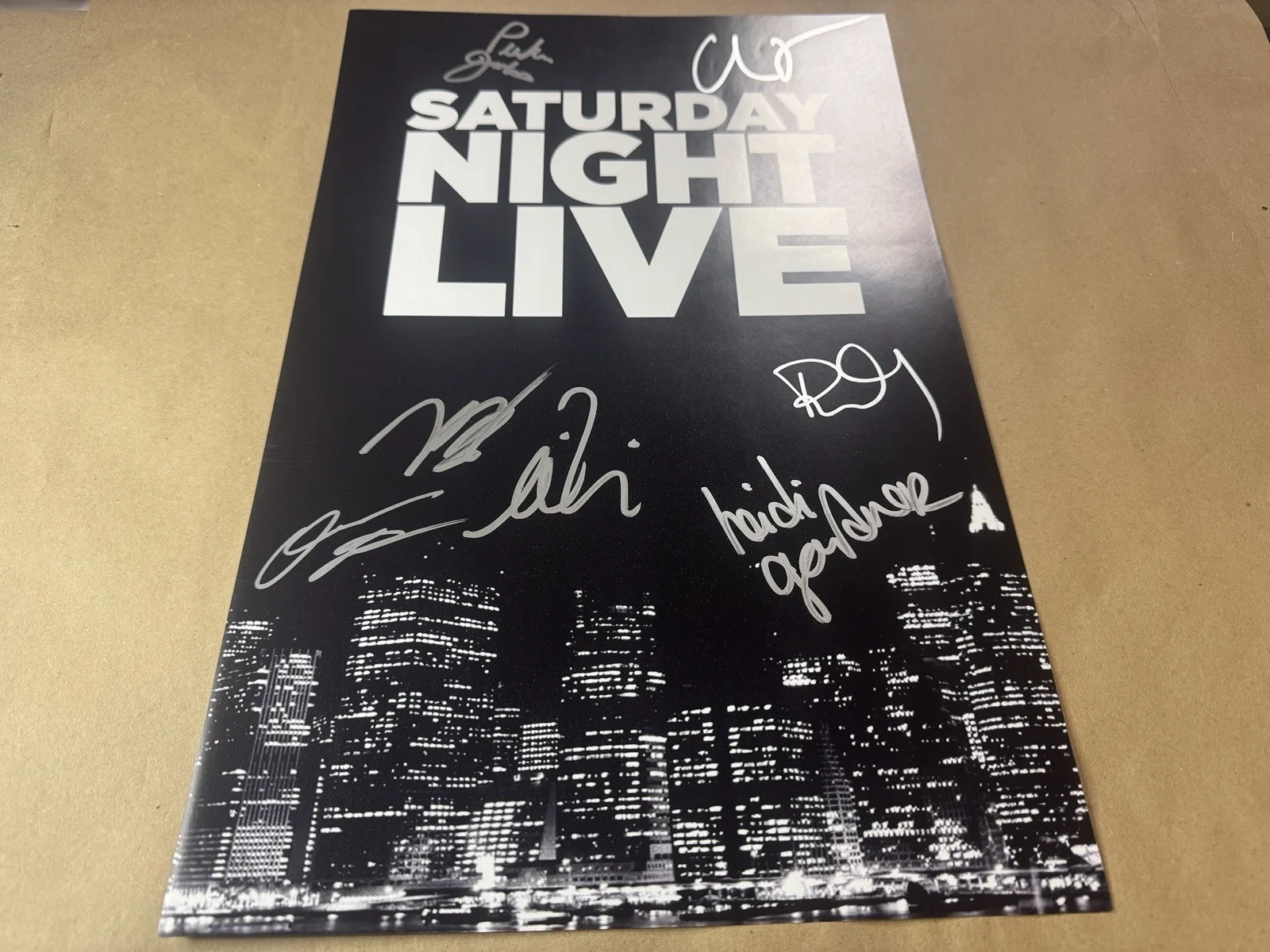 Andrew Yang, Bowen Yang, Andrew Dismukes — Signed Saturday Night Live SNL 11"x17" Photo Autographed By 7, image 2