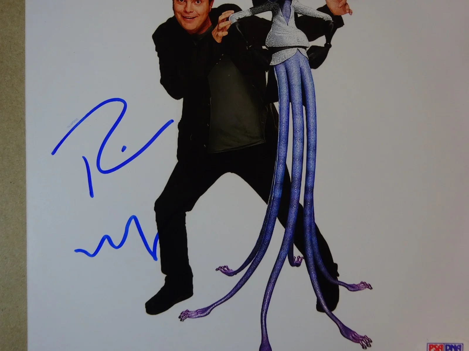 Rainn Wilson — Autographed Rainn Wilson Signed 8"x10" Photo Monsters Aliens Gallaxhar PSA COA, изображение 3