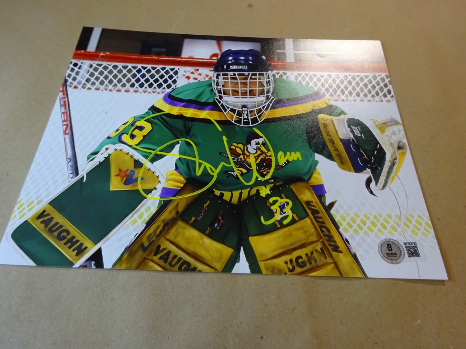 Shaun Weiss — Autographed Shaun Weiss Signed 8"x10" Photo Goldberg The Mighty Ducks BAS COA, image 2