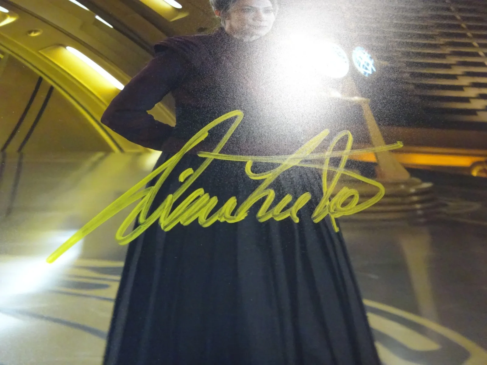 Diana Lee Inosanto — Signed Diana Lee Inosanto Autographed 8"x10" Photo Ahsoka FanExpo COA, изображение 5