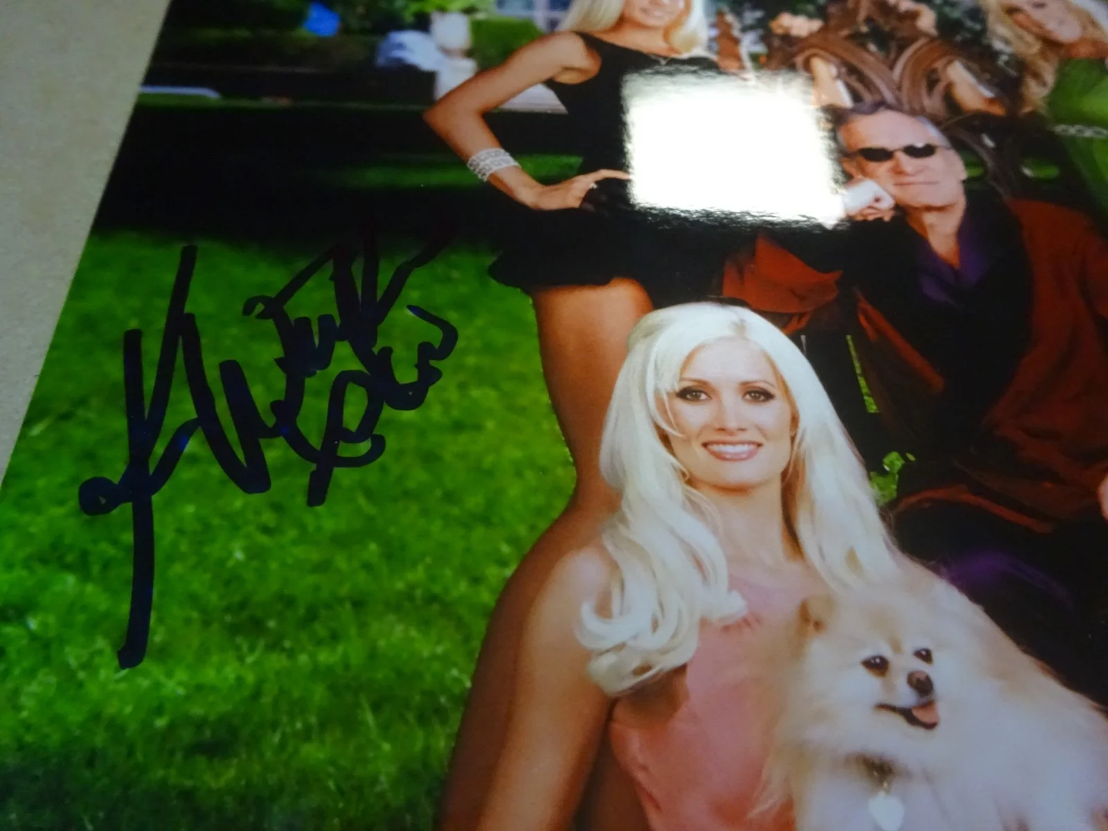 Kendra Wilkinson — Autographed Kendra Wilkinson Signed 8"x10" Photo Playboy Bunny JSA COA, image 4