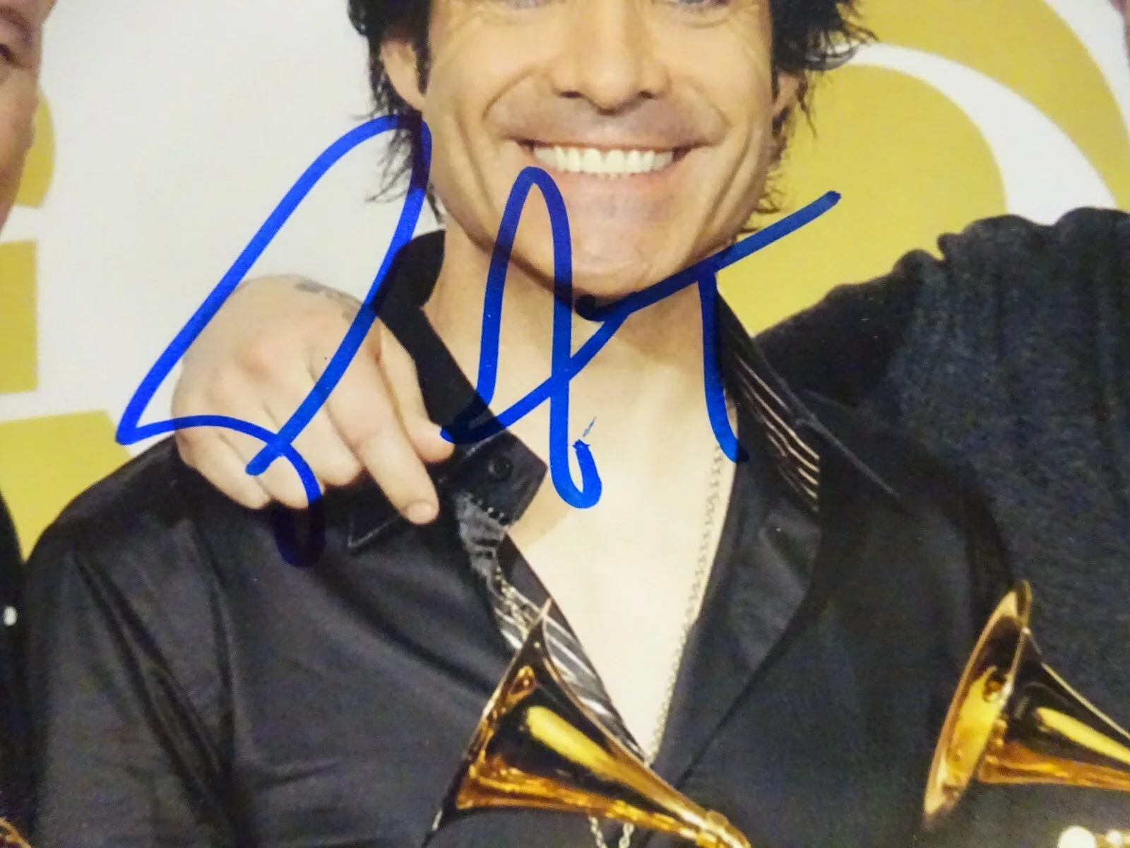 Autographed Pat Monahan Signed 8"x10" Train Photo Beckett BAS COA, изображение 3