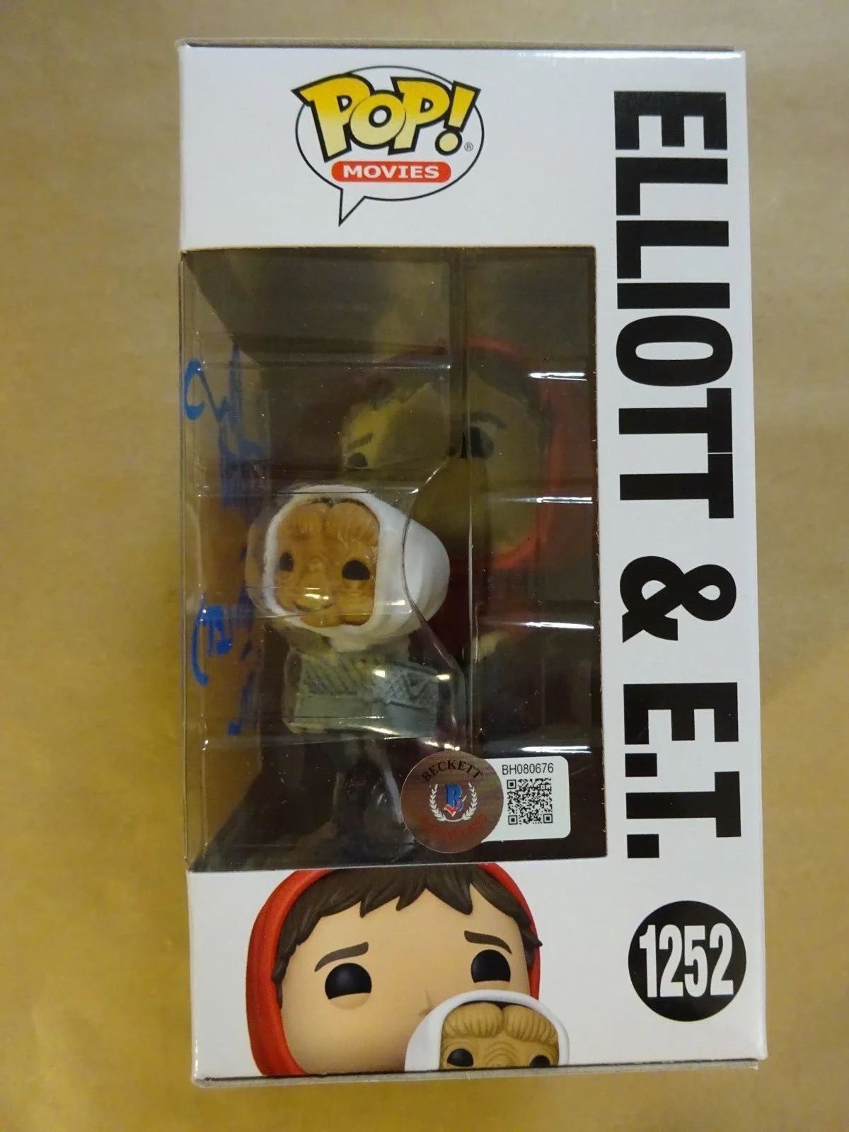 Signed Matthew DeMeritt & Henry Thomas Elliott & E.T. 1252 Funko Pop Beckett COA, image 4