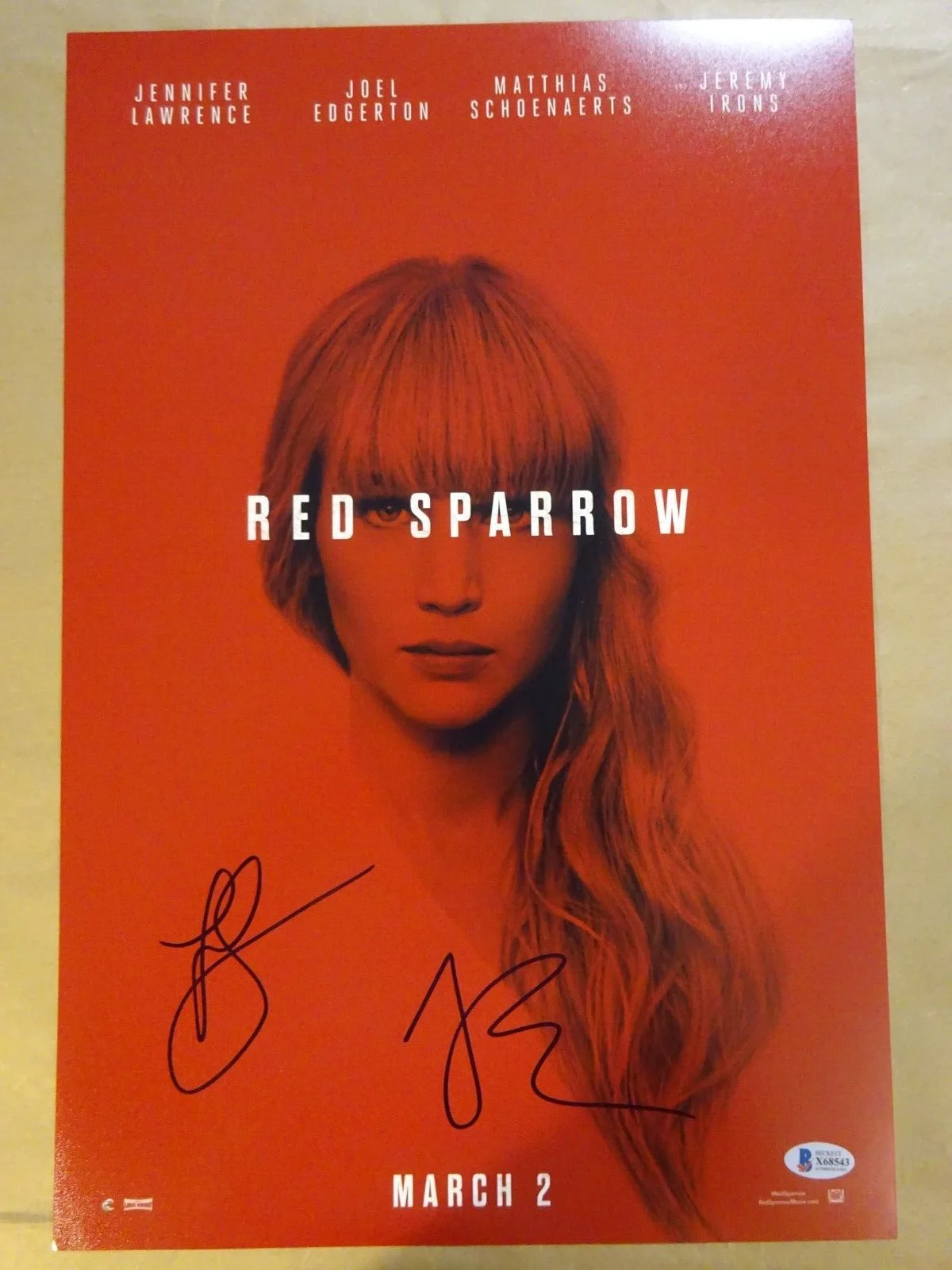 Joel Edgerton, Francis Lawrence — Red Sparrow 12"X18" Photo Signed By Joel Edgerton & Francis Lawrence BAS COA, изображение 2
