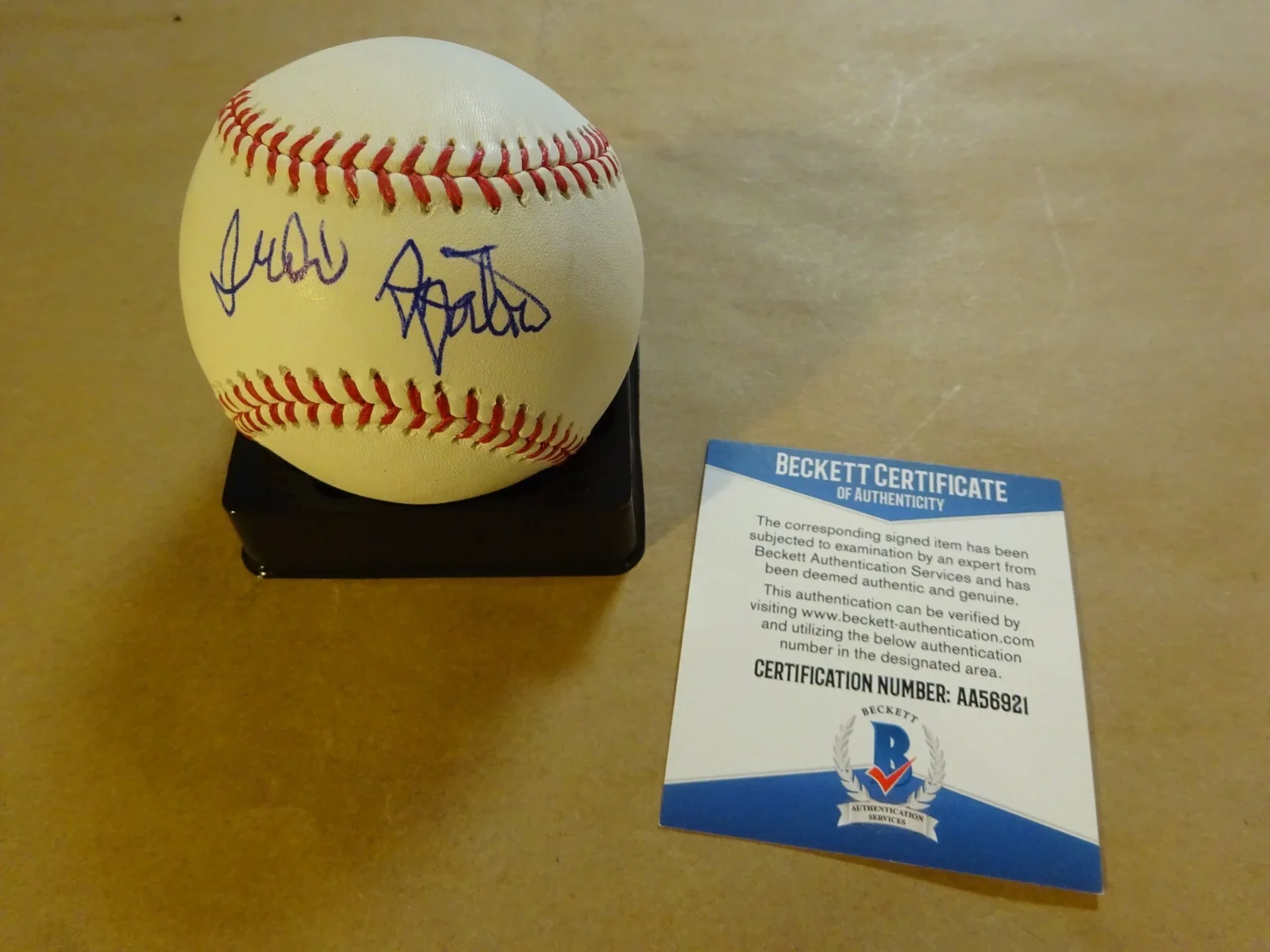 Judd Apatow — Autographed Judd Apatow Signed Baseball Movie Producer Director Beckett BAS COA
