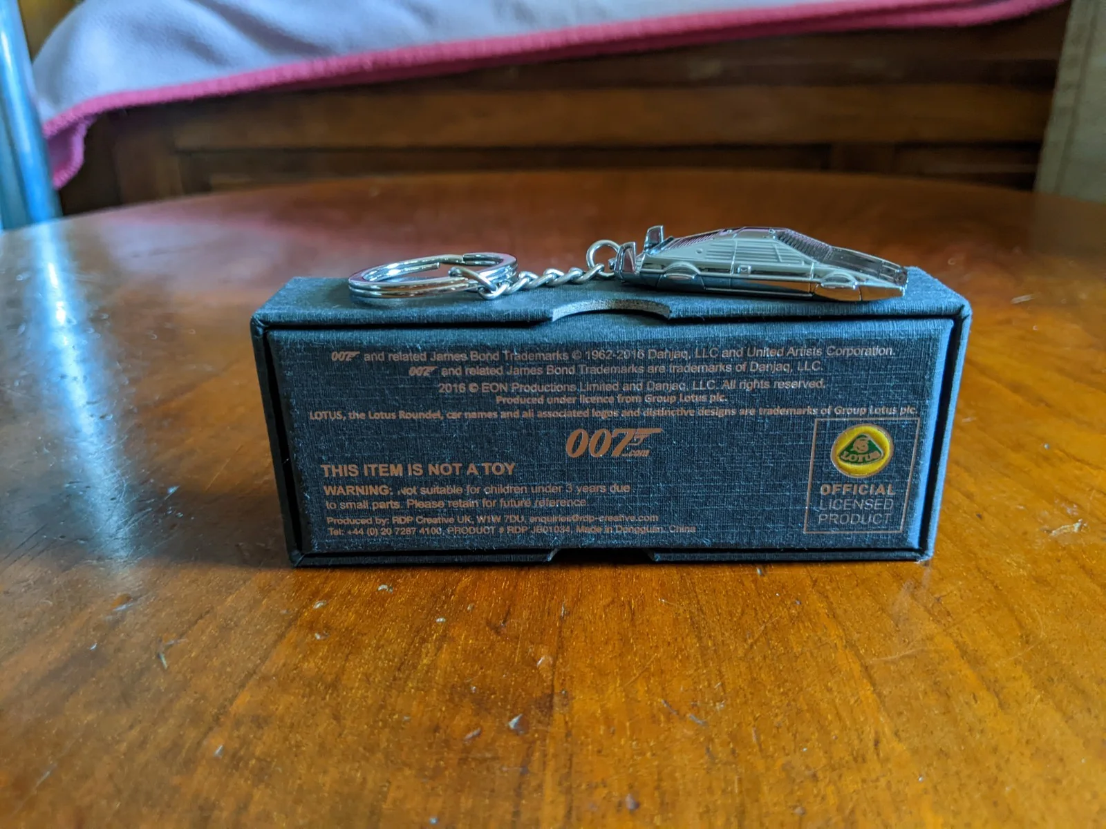 James Bond 007 Lotus Esprite Keyring From "The Spy Who Loved Me" MIB Now Rare., изображение 2