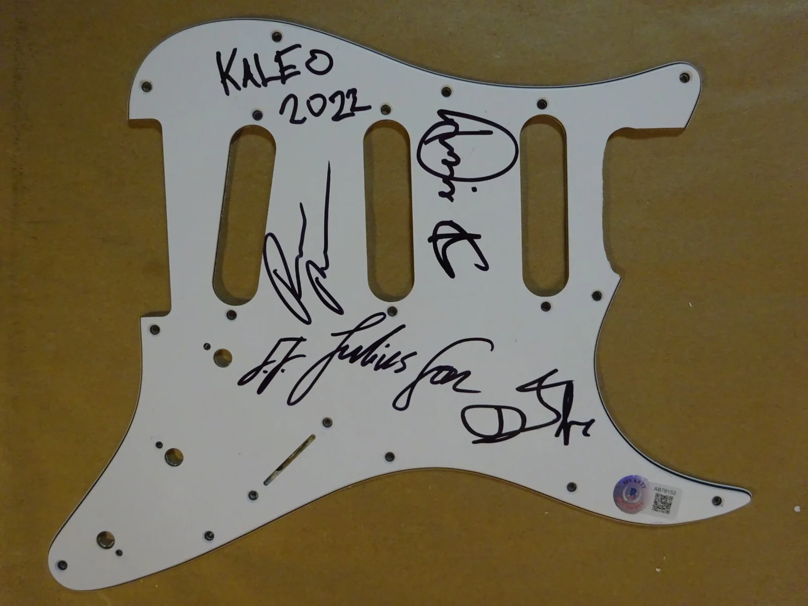 Autographed KALEO Pick Guard Signed By 4 BECKETT BAS LOA COA JJ Jokull Juliusson, image 2