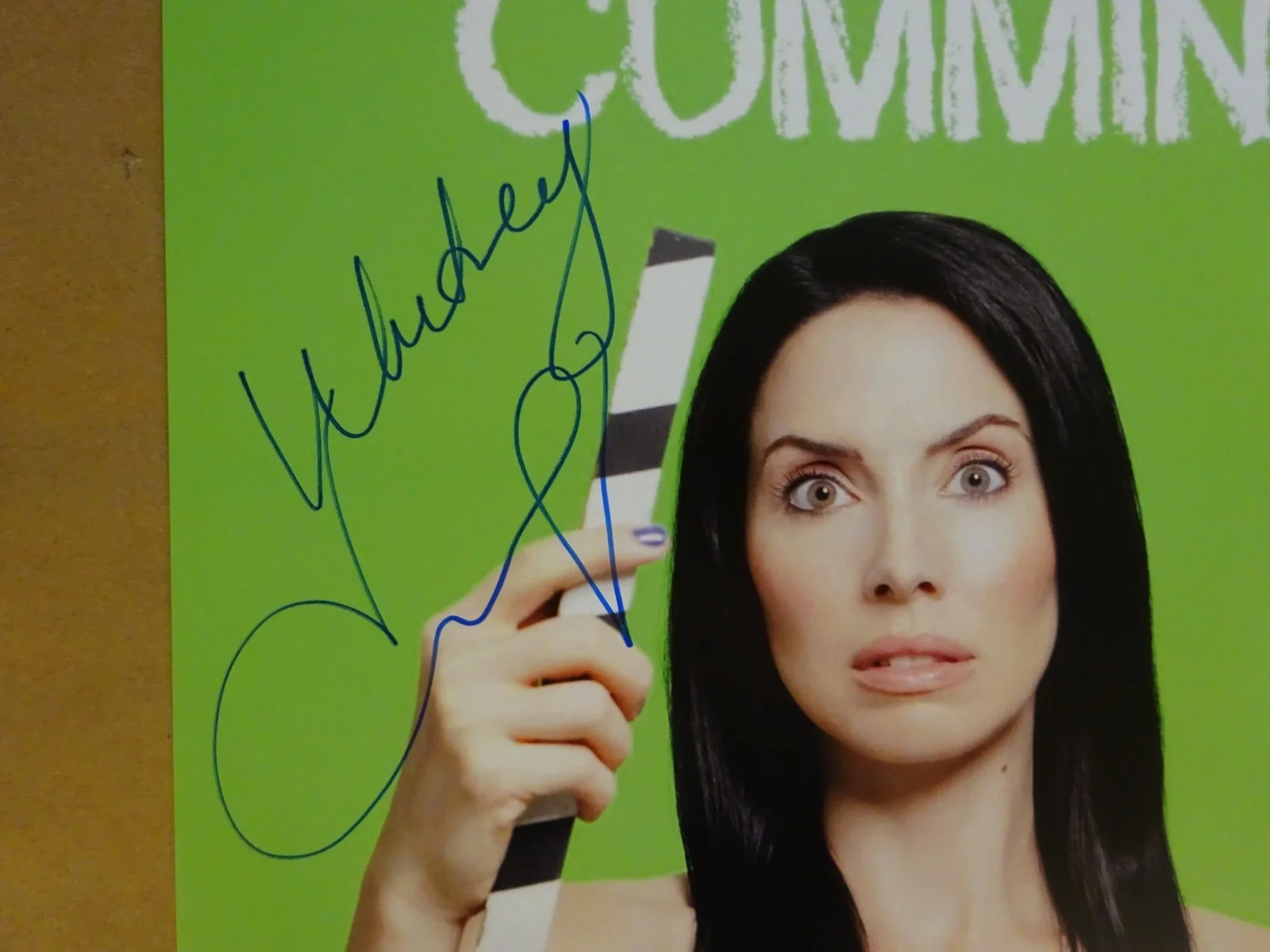 Whitney Cummings — Signed Whitney Cummings Autographed Money Shot TV Special 11"x17" Photo BAS COA, image 3