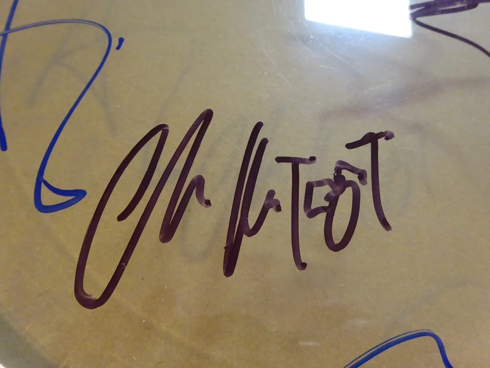 Autographed THE WAR ON DRUGS Drum Head Signed By 4 BECKETT BAS LOA COA, изображение 4