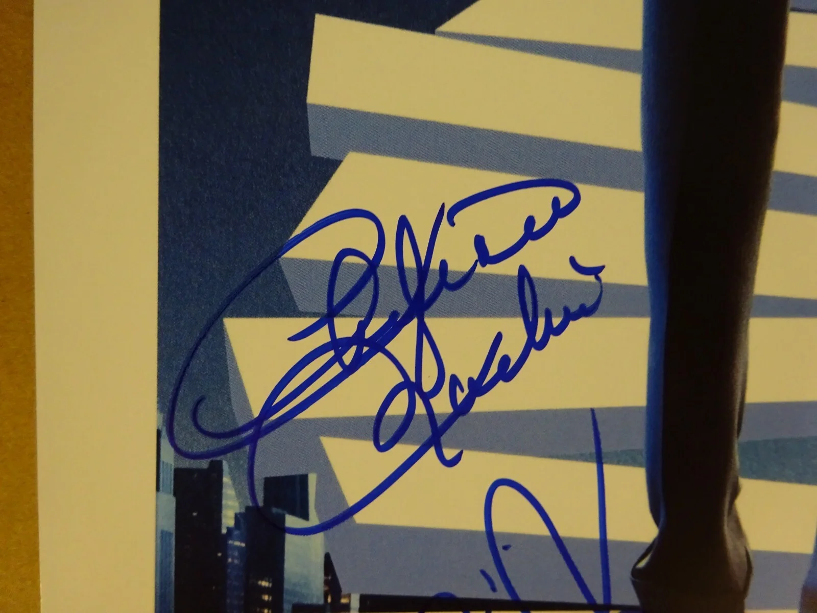 Donnell Rawlings, Phylicia Rashad, Questlove — Signed Disney Soul 11x17 Photo Autographed by 3 Beckett COA LOA Questlove ++, изображение 5