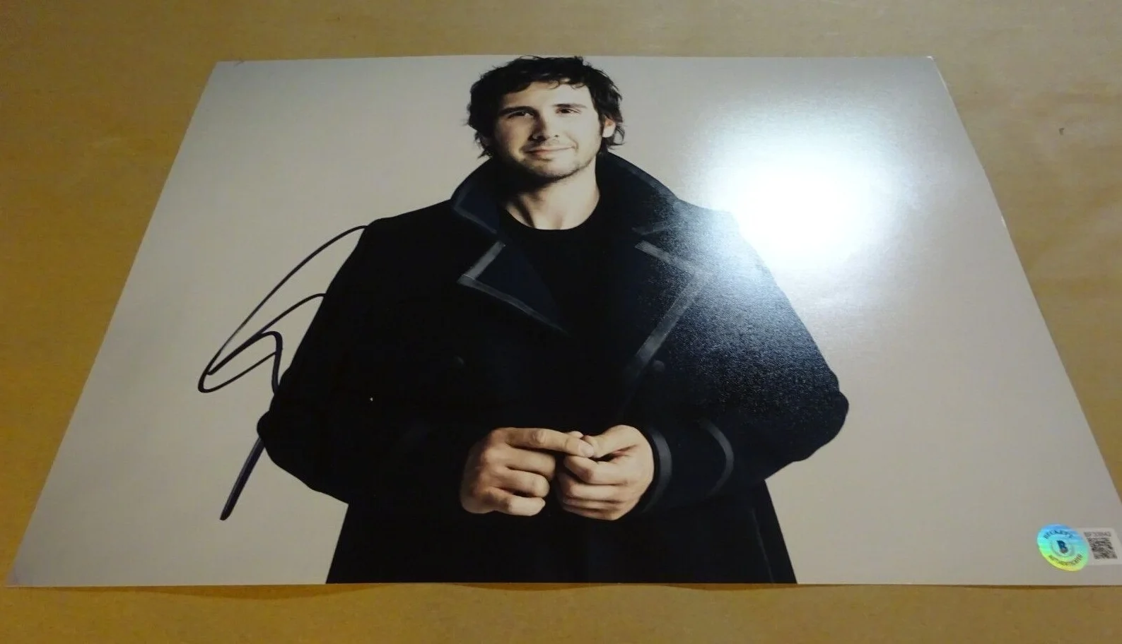 Autographed Josh Groban Signed 11x14 Photo Beckett BAS COA, изображение 2