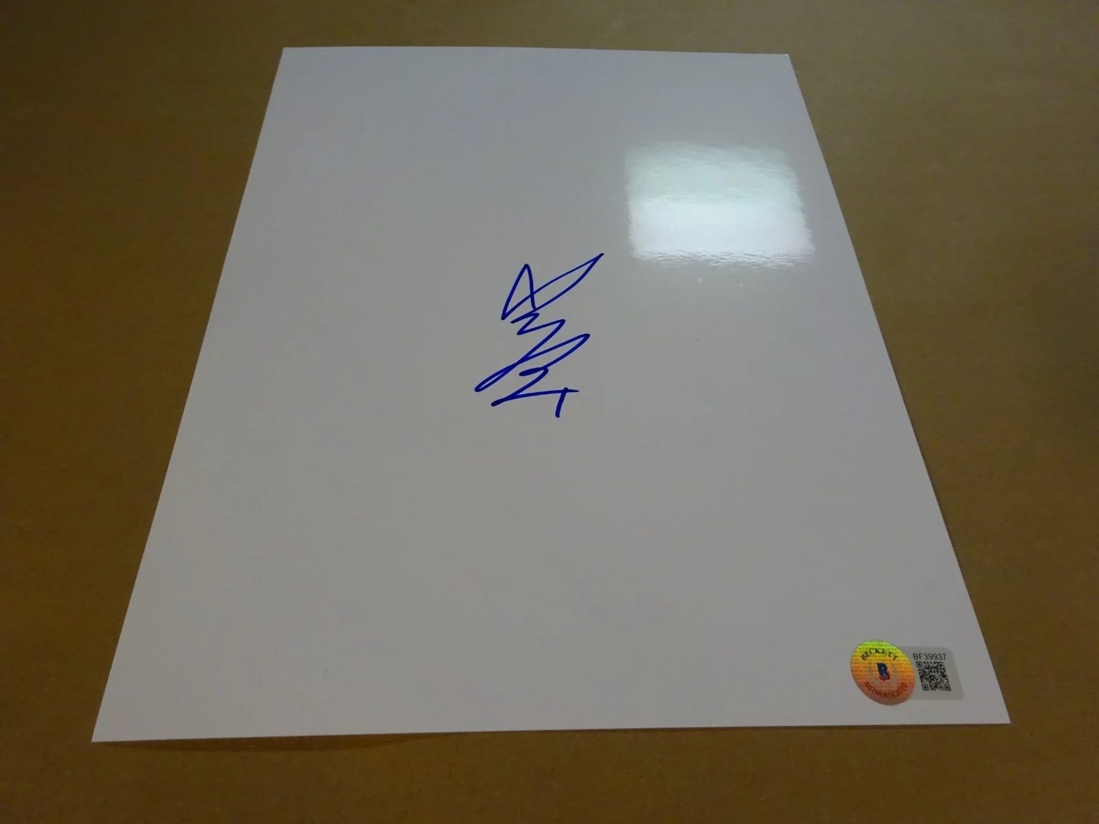 Autographed YUNGBLUD Signed Glossy White Sheet Paper BECKETT BAS COA, image 2