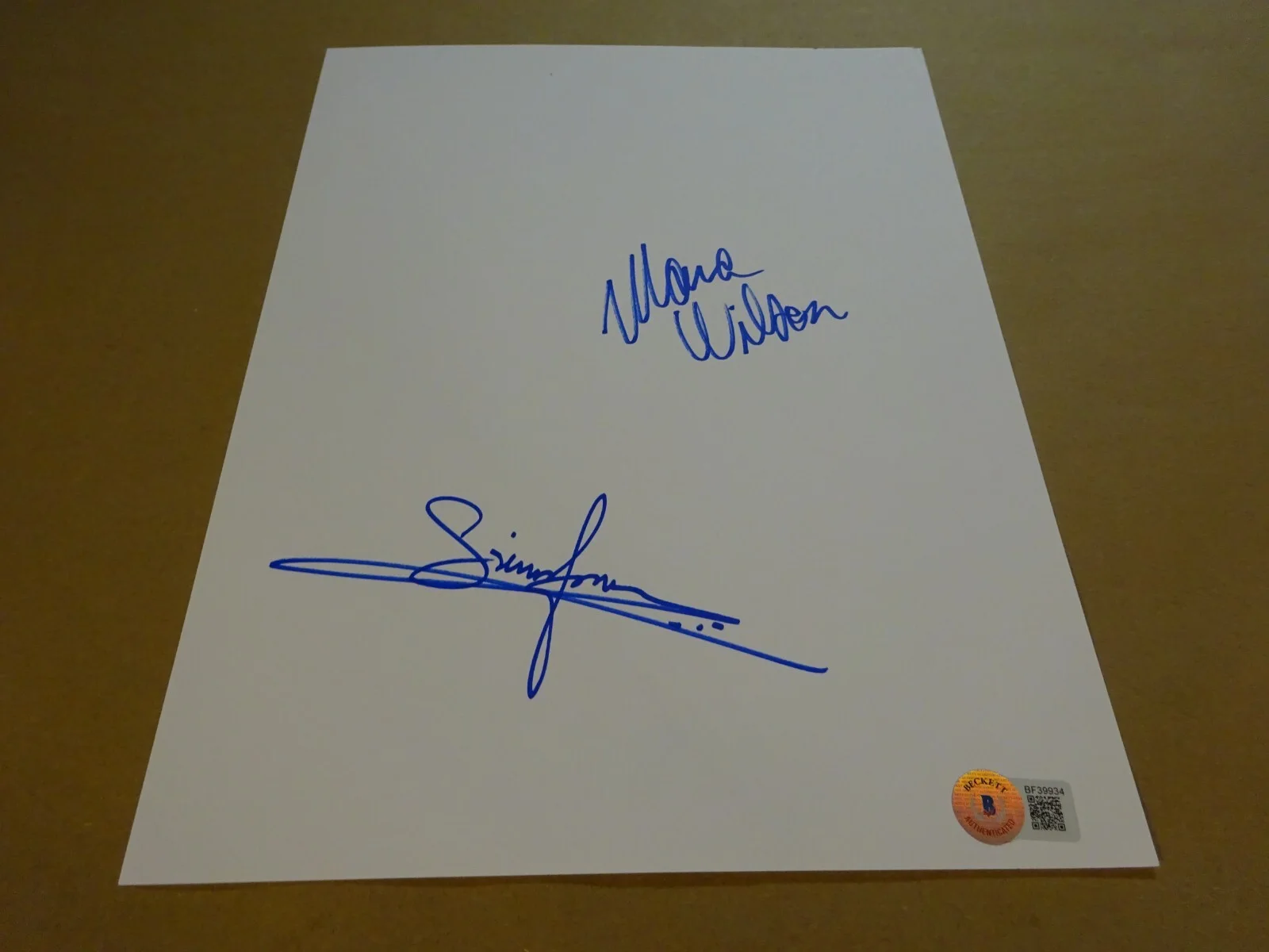 Mara Wilson, Simon Jones — Autographed SIMON JONES & MARA WILSON Signed White Sheet Paper BECKETT BAS COA, изображение 2