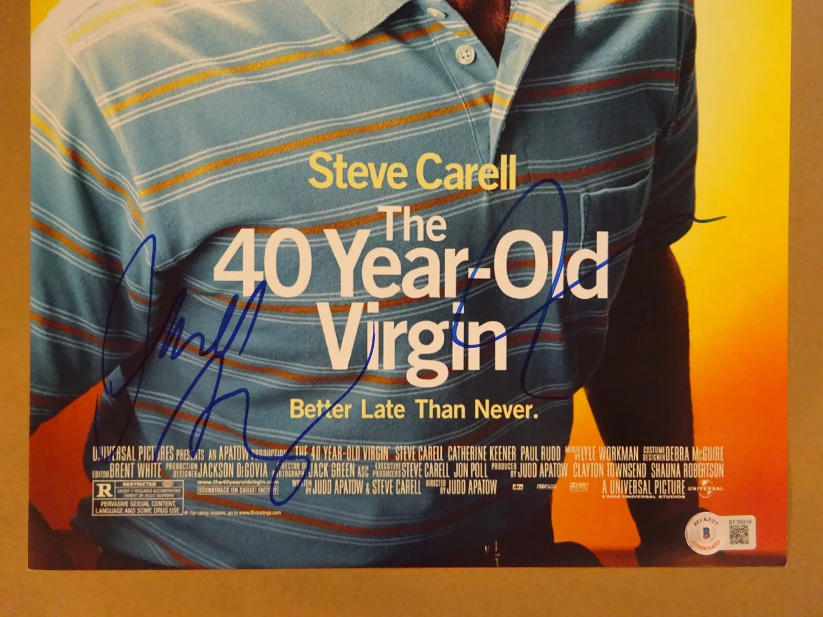 Judd Apatow, Seth Rogen — Signed JUDD APATOW & SETH ROGEN The 40 Year old Virgin 11"x17" Photo BAS COA, image 3