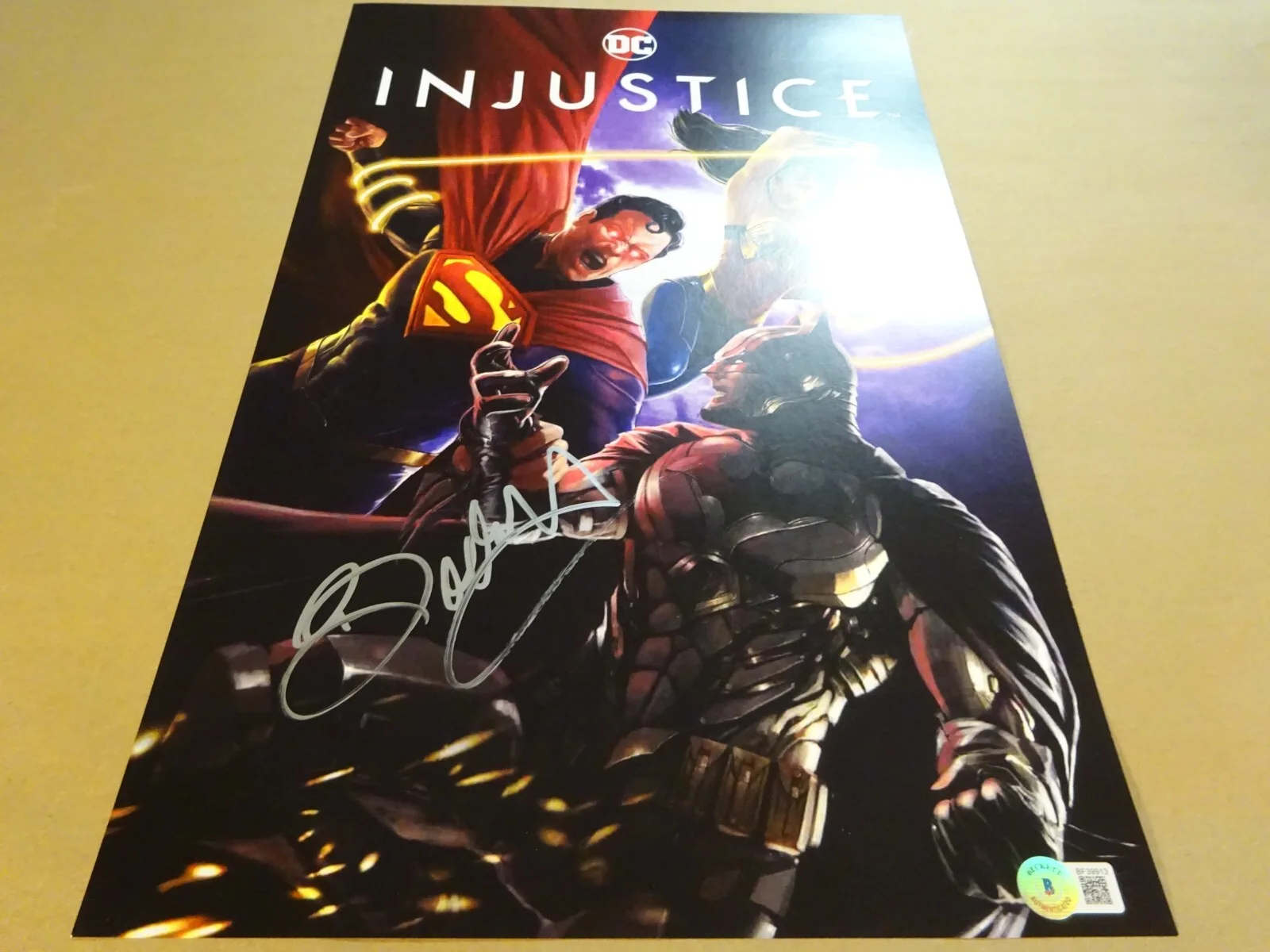 Brandon Micheal Hall — Signed BRANDON MICHEAL HALL Autographed INJUSTICE 11"x17" Photo Beckett BAS COA, изображение 2